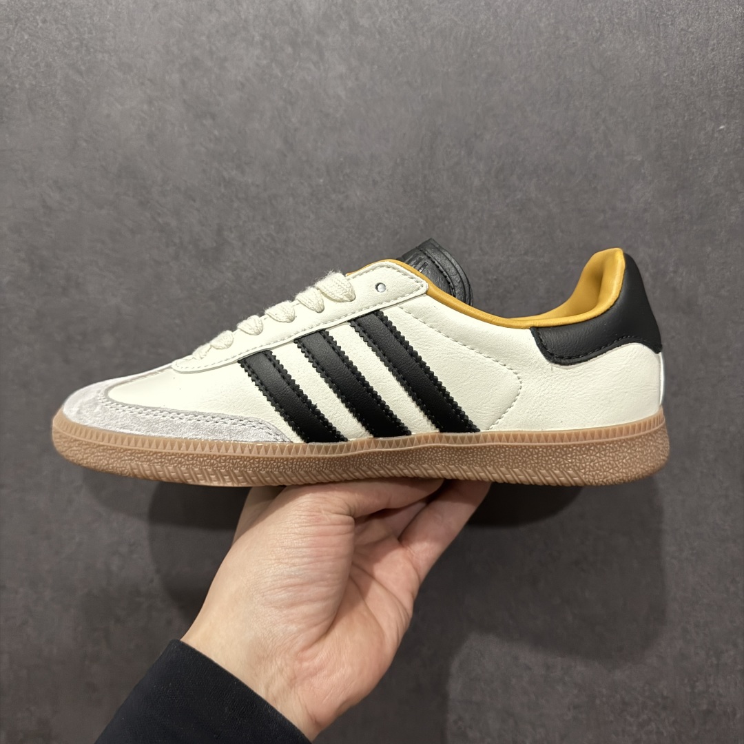 图片[2]-【福利特价】AD Original Samba OG 复古经典轻便板鞋 ID8708 口碑大厂出品 品控大底版型不断改良更新 全套原纸板楦头开发 确保原汁原味 完美呈现桑巴版型 一比一鞋头弧度高度鞋身弧度 此版本只针对中端市场 皮料材质有所更替 其他数据细节工艺流程均保持一致 绝不口嗨 细节品控鞋型随意对比 正确烫金高频细节 原装纳米超迁皮料 独家私模橡胶大底 原盒原配 尺码：36 36.5 37.5 38 38.5 39 40 40.5 41 42 42.5 43 44 44.5 45-选品中心