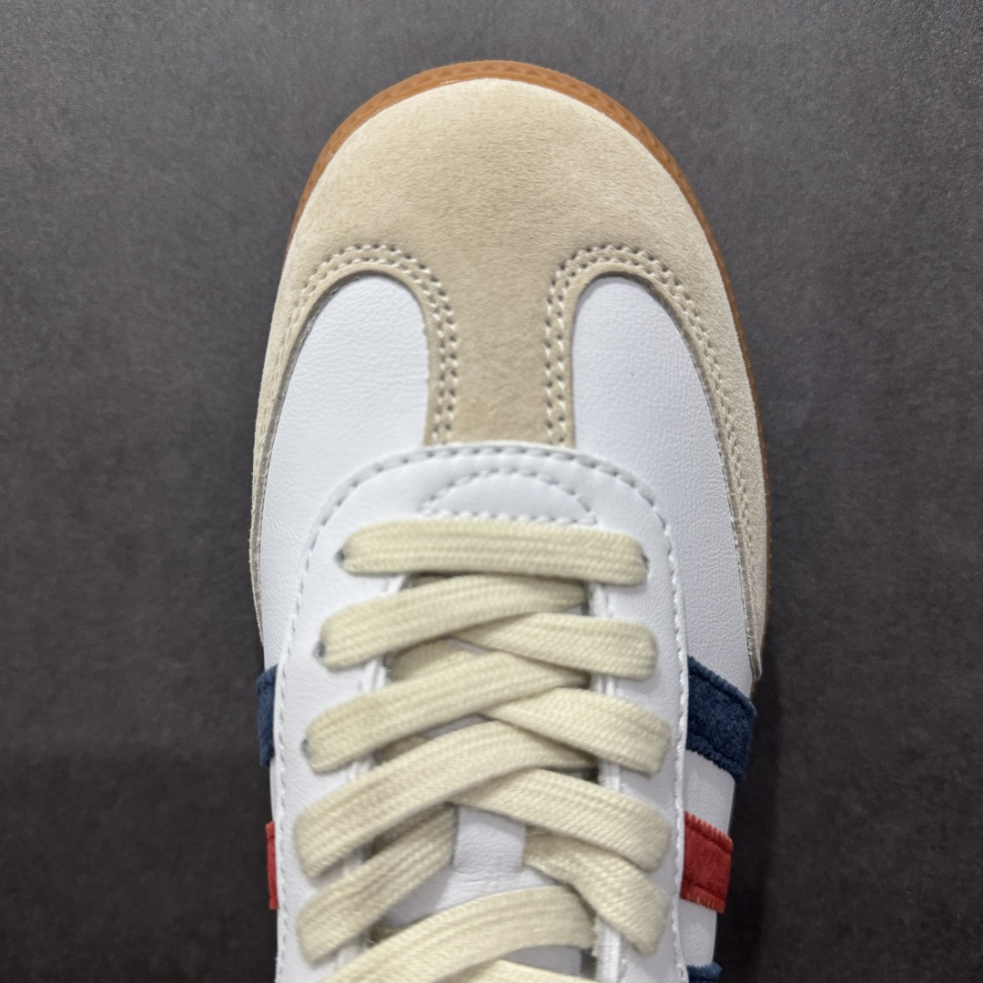 图片[8]-【福利特价】AD Original Samba OG 复古经典轻便板鞋 IH8338 口碑大厂出品 品控大底版型不断改良更新 全套原纸板楦头开发 确保原汁原味 完美呈现桑巴版型 一比一鞋头弧度高度鞋身弧度 此版本只针对中端市场 皮料材质有所更替 其他数据细节工艺流程均保持一致 绝不口嗨 细节品控鞋型随意对比 正确烫金高频细节 原装纳米超迁皮料 独家私模橡胶大底 原盒原配 尺码：36 36.5 37.5 38 38.5 39 40 40.5 41 42 42.5 43 44 44.5 45-选品中心