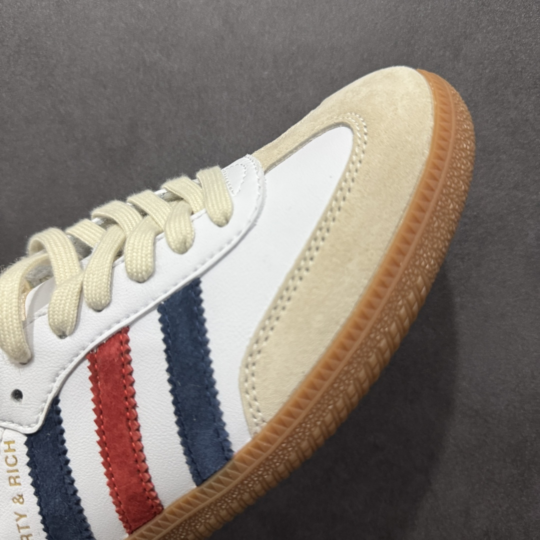 图片[5]-【福利特价】AD Original Samba OG 复古经典轻便板鞋 IH8338 口碑大厂出品 品控大底版型不断改良更新 全套原纸板楦头开发 确保原汁原味 完美呈现桑巴版型 一比一鞋头弧度高度鞋身弧度 此版本只针对中端市场 皮料材质有所更替 其他数据细节工艺流程均保持一致 绝不口嗨 细节品控鞋型随意对比 正确烫金高频细节 原装纳米超迁皮料 独家私模橡胶大底 原盒原配 尺码：36 36.5 37.5 38 38.5 39 40 40.5 41 42 42.5 43 44 44.5 45-选品中心