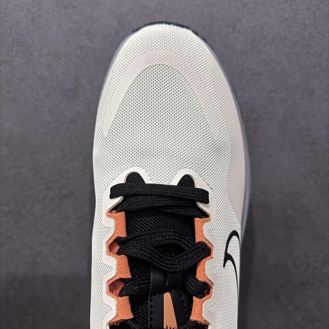 NIKE ZOOM PLUS 全新跑鞋 采用密度更高的材料 CK4318-018