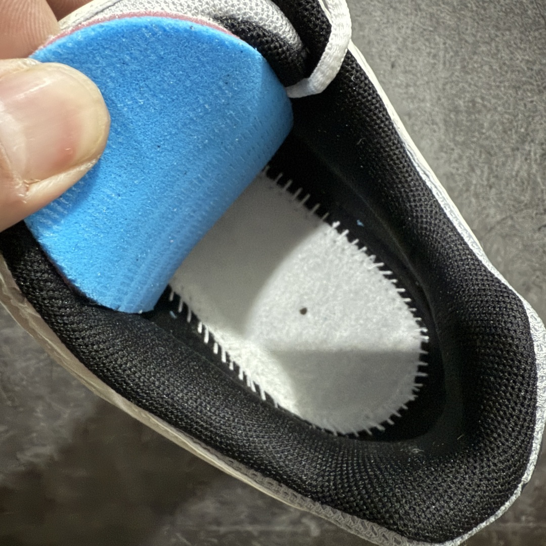 图片[2]-【原厂版】 NK P-6000 系列低帮复古老爹风休闲运动舒适慢跑鞋 HJ3488-001 购入原鞋原装纸板楦头开发 独家私模四层组合大底 市场唯一正确版本 充分还原原鞋的感觉！ 鞋面裁片非常复杂 绝对精品的质量 搭配性价比的价格！值得一试 良心定价 新配色陆续出货 进口三文治网面 融合 Pegasus 过往运动鞋设计 助力 21 世纪早期跑步运动跃升时尚新高度 采用透气网眼布、运动风格线条和耐穿覆面 兼具吸睛外观和舒适感受 中底泡绵以田径赛道为灵感 打造厚实设计 缔造出众缓震性能 尺码：36 36.5 37.5 38 38.5 39 40 40.5 41 42 42.5 43 44 44.5 45-选品中心