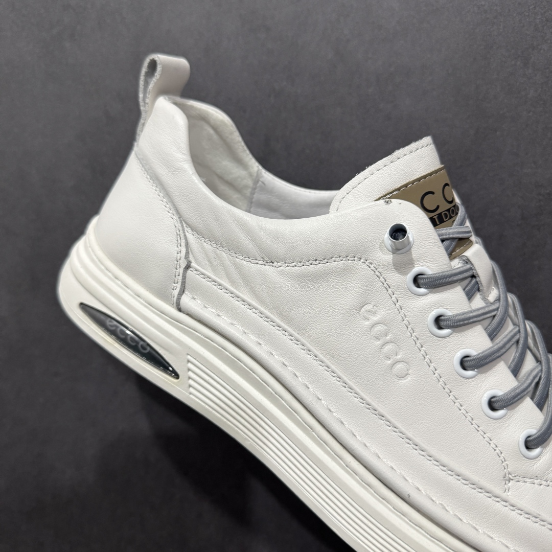 图片[6]-【广东纯原版本】ECCO爱步男款小白鞋百搭鞋 真皮透气防滑休闲板鞋 街头趣闯系列 品质牛皮鞋面，轻盈柔韧 具有良好的透气效果 简约免系带设计 自由穿脱 出行更加方便 PU中底橡胶大底，抓地力强 具有良好的防滑耐磨性 休闲百搭 简约利落 时尚通勤 尺码：38 39 40 41 42 43 44（ 皮鞋码）-选品中心