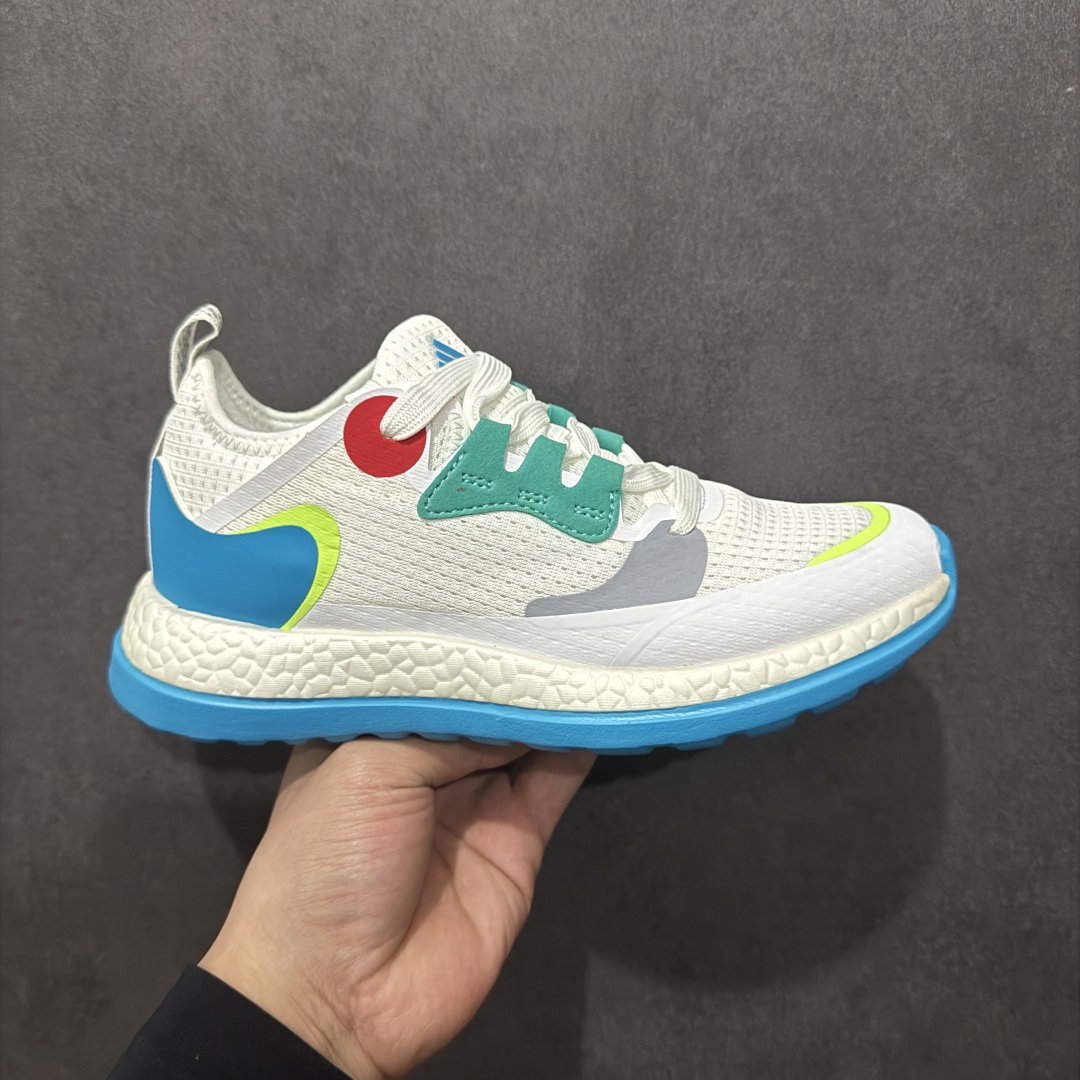 【公司级】AD ALPHABOUNCE BEYONG M 阿尔法 影子传说2代新款出货 鞋面采用透气网眼布料,透气性大幅度提升。搭载双层缓震橡胶大底,全系标配舒适OrthoLite® Float鞋垫,带来零比重的完美脚感。 货号:CG0080 尺码: 39-45-选品中心