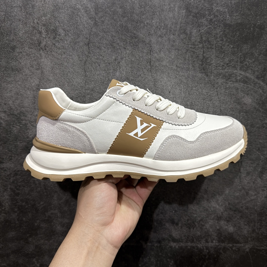  
【定制版】Louis Vuitton  LV路易威登休闲文化运动板鞋系列 广东大厂品质 舒适轻泡大底