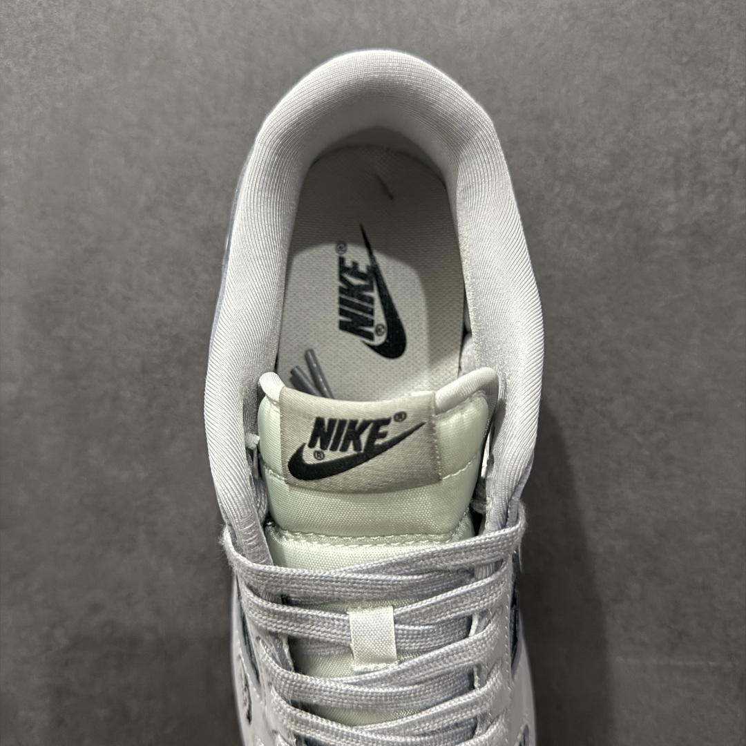 【定制版】Nk SB Dunk Low 迪奥 x TS三方联名 帆布灰勾 周年高端定制 低帮休闲板鞋  KK1333-029