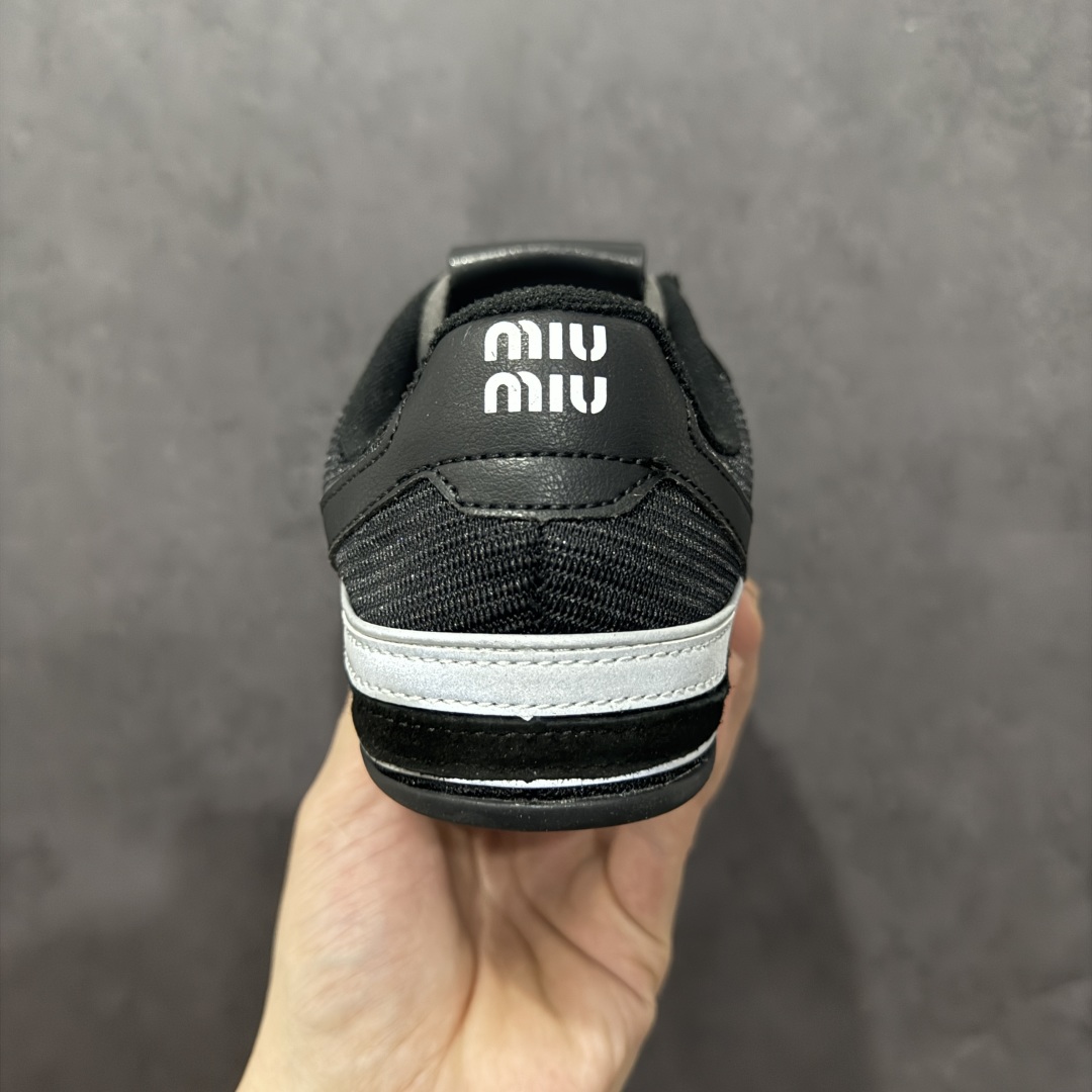 【广东纯原版本】Miumiu Calzature Donna 徳训平底休闲生活鞋