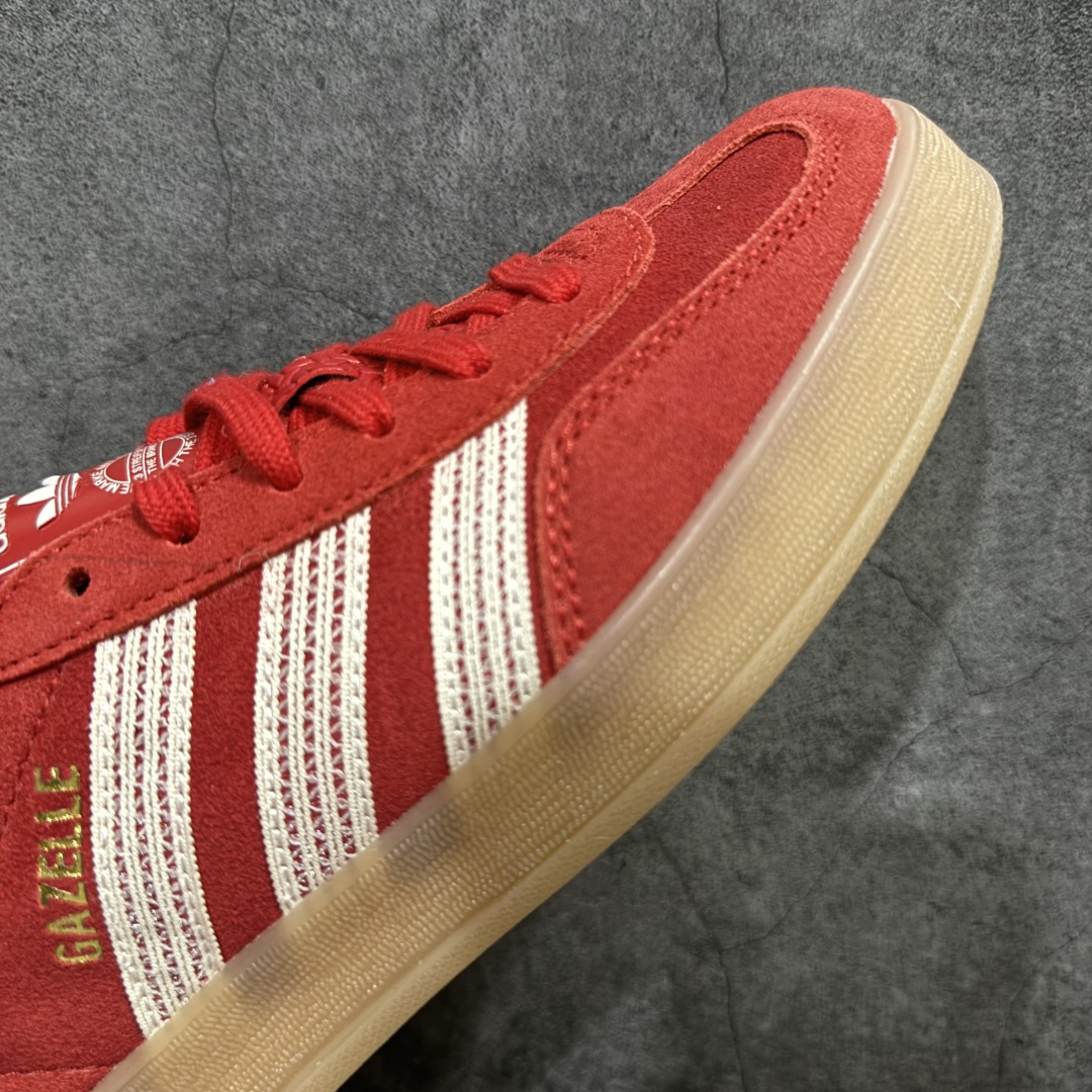 图片[6]-【渠道纯原版】AD Gazelle Indoor Trainers 羚羊内训系列低帮复古百搭休闲运动德训风板鞋 红白JI2756 市场最高版本 完美还原zp细节，注意区别市场任何版本，完全不是一路货色‼️ 全鞋原材料打造，无任何色差，正确鞋型，后跟港宝材料定型，正确微透生胶大底，反口内里头层细腻小牛皮，纸板中底 鞋垫背胶，侧面正确烫金压印字母，所有细节完美还原‼️ 尺码：35 36 36.5 37 38 38.5 39 40 40.5 41 42 42.5 43 44 44.5 45-选品中心