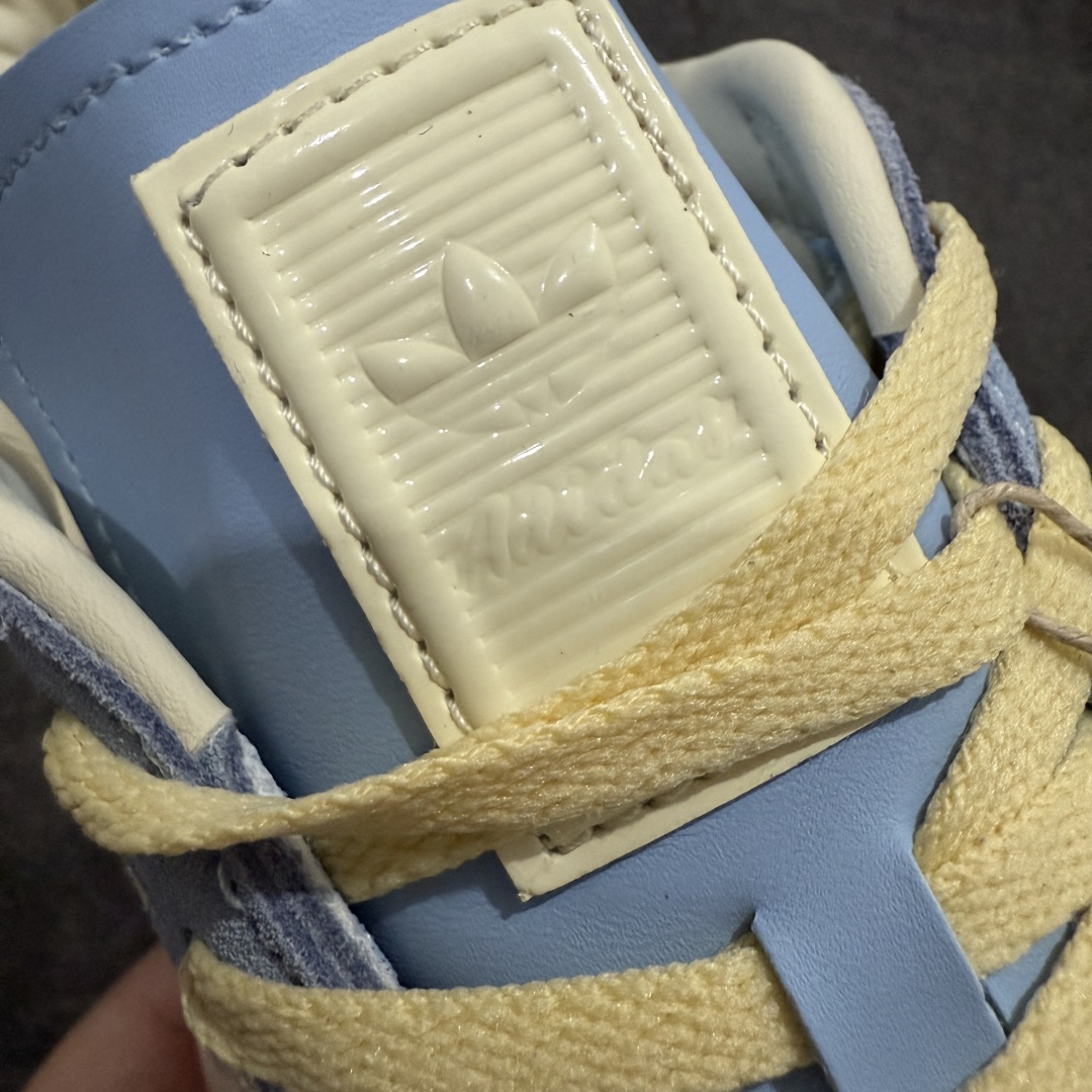 图片[6]-【神版】AD Gazelle Indoor Trainers 羚羊内训系列低帮复古百搭休闲运动德训风板鞋 JR8029 90年代经典的复刻版！自60年代以足球训练鞋面世以来,Gazelle就以其经典设计席卷全球。1991年版本的复刻,再造经典Gazelle。采用皮革打造,搭配浊色细节,让这款经典更加简约。 尺码：36 36⅔ 37⅓ 38 38⅔ 39⅓ 40 40⅔ 41⅓ 42 42⅔ 43⅓ 44 45-选品中心