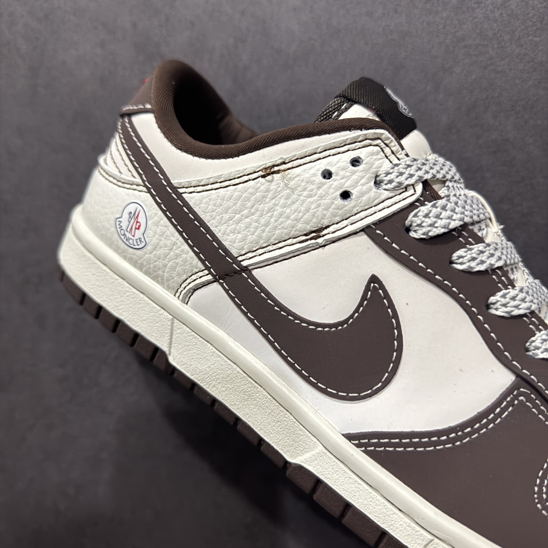 图片[6]-【定制版】Nk SB Dunk Low Moncler联名 奶白棕 周年高端定制 低帮休闲板鞋 AG3702-854  #定制鞋盒 大厂纯原品质出货 超高清洁度 皮料切割干净无任何毛边 细节完美   尺码：36 36.5 37.5 38 38.5 39 40 40.5 41 42 42.5 43 44 44.5 45-选品中心