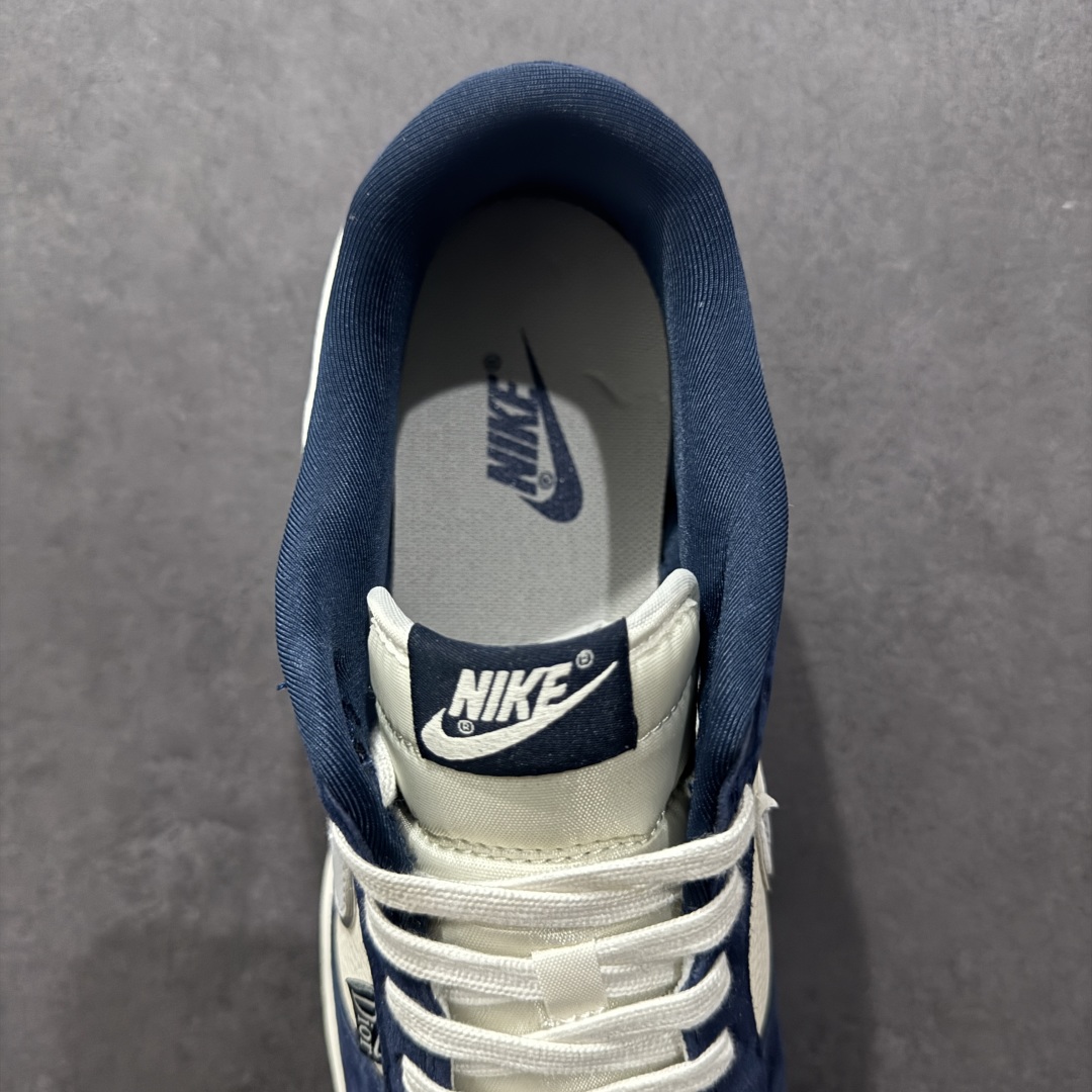 图片[7]-【定制版】Nk SB Dunk Low 迪奥系列 猪八灰勾 周年高端定制 低帮休闲板鞋 KK1333-033  定制鞋盒 大厂纯原品质出货 超高清洁度 皮料切割干净无任何毛边 细节完美   尺码：36 36.5 37.5 38 38.5 39 40 40.5 41 42 42.5 43 44 44.5 45-选品中心