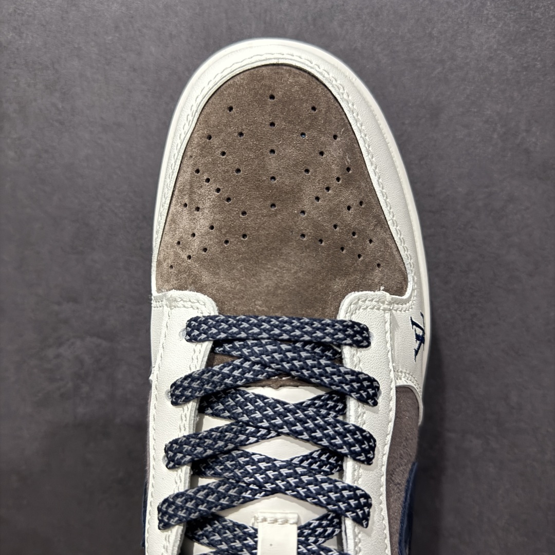 图片[8]-【定制版】Nk SB Dunk Low LV联名 米棕藏蓝 周年高端定制 低帮休闲板鞋 CH8311-273  定制鞋盒 大厂纯原品质出货 超高清洁度 皮料切割干净无任何毛边 细节完美   尺码：36 36.5 37.5 38 38.5 39 40 40.5 41 42 42.5 43 44 44.5 45-选品中心