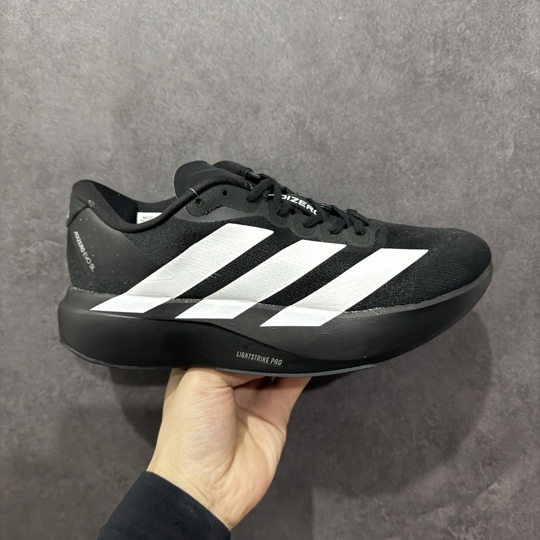【公司级】AD Adizero Evo SL M 轻盈跑鞋 耐磨减震专业跑步鞋 冲向目标,一路向前,不断挑战和突破自我 无论是平时训练还是马拉松,让这款adidas跑步鞋伴你畅快开跑 兼具舒适性和结构感,搭载Lightstrike科技,为步伐注入活力 货号:JP7149 尺码:36 36.5 37.5 38 38.5 39 40 40.5 41 42 42.5 43 44 44.5 45-选品中心