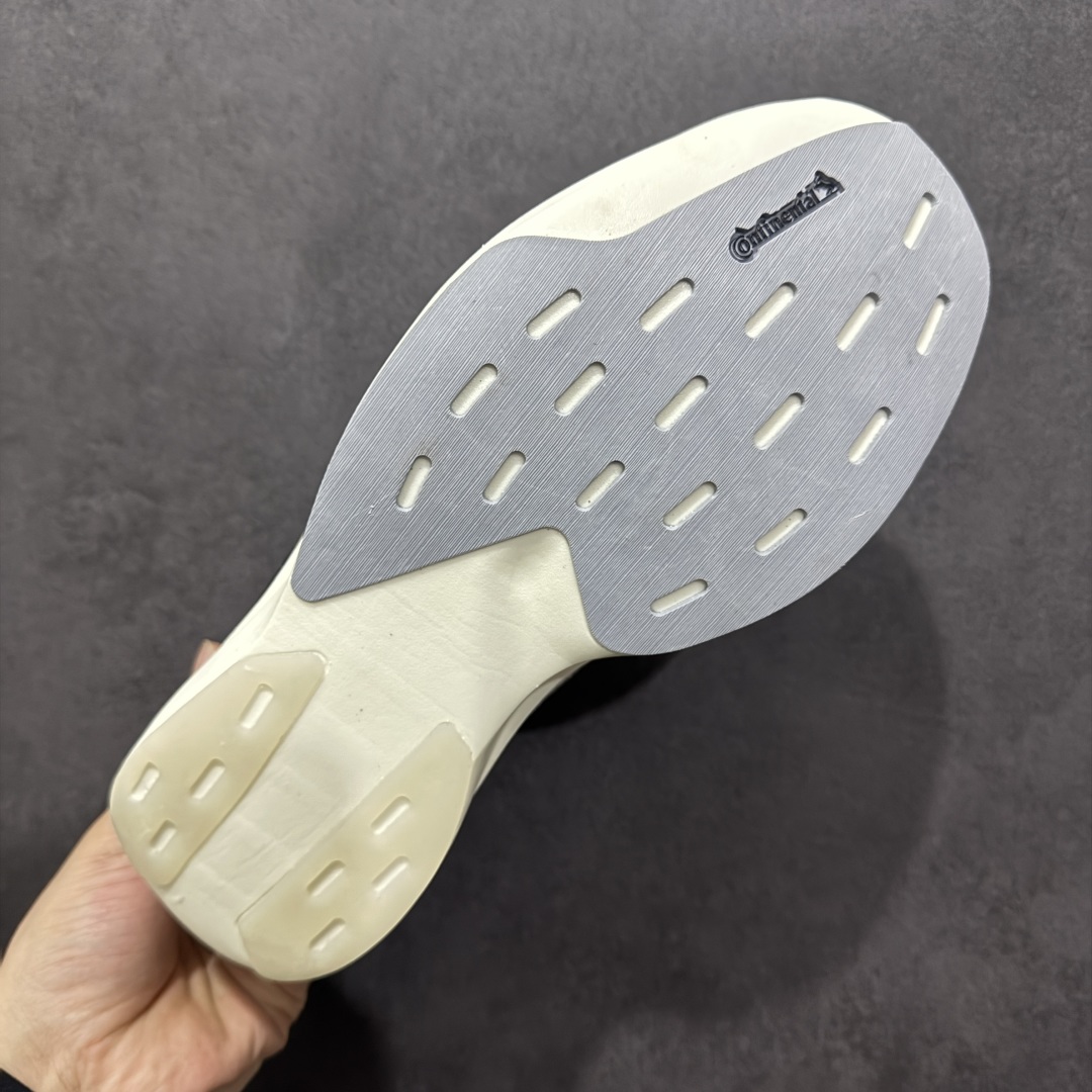 图片[9]-【公司级】AD Adizero Evo SL M 轻盈跑鞋 耐磨减震专业跑步鞋 冲向目标，一路向前，不断挑战和突破自我 无论是平时训练还是马拉松，让这款adidas跑步鞋伴你畅快开跑 兼具舒适性和结构感，搭载Lightstrike科技，为步伐注入活力 货号：JH6206 尺码：36 36.5 37.5 38 38.5 39 40 40.5 41 42 42.5 43 44 44.5 45-选品中心