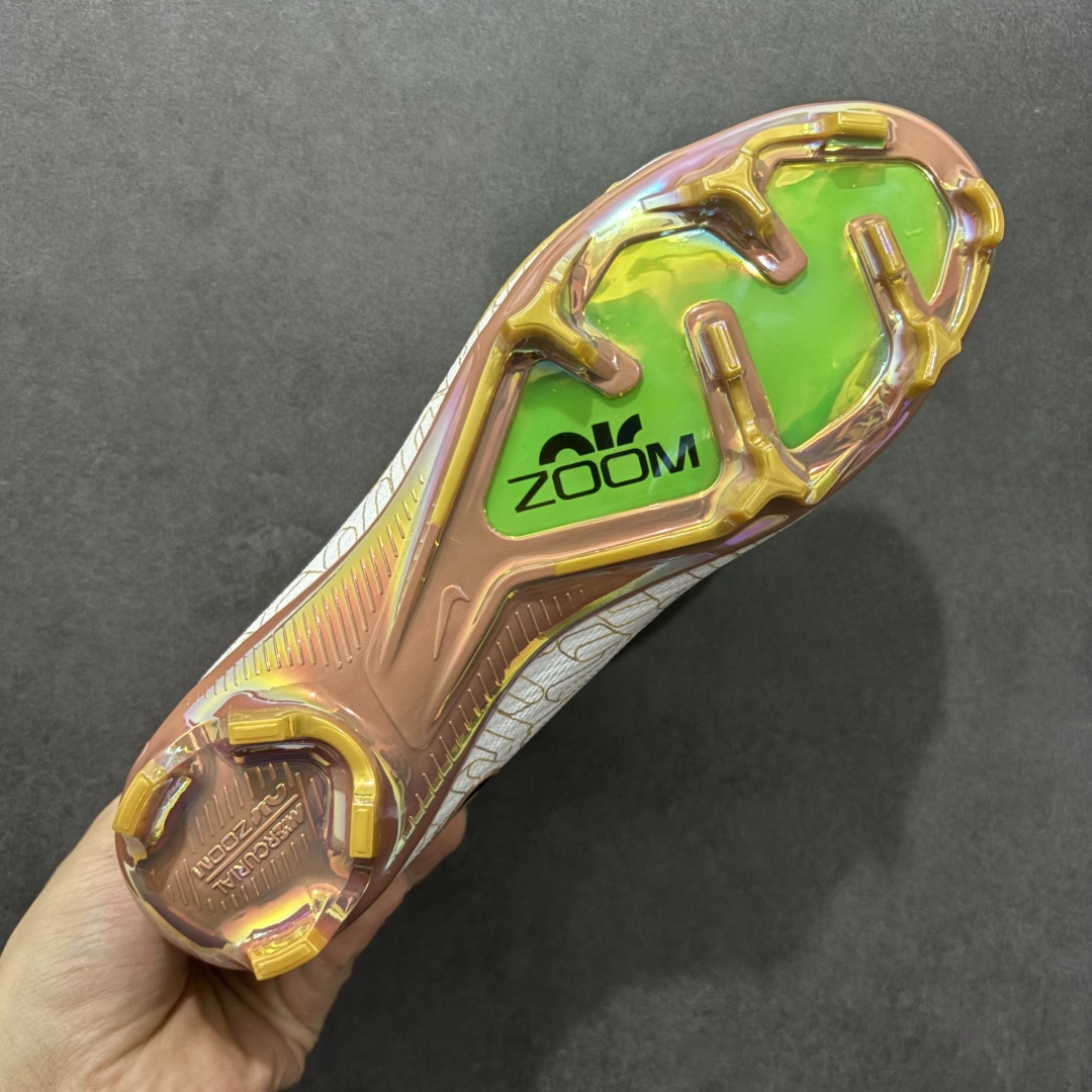 图片[9]-【纯原版】NK Mercurial Vapor Elite Nk刺客15、16系列实战足球鞋 原代工厂出品， 全进口机台生产设备，百分百采用优质原材料，严格按照工艺流程生产，确保每一双鞋都符合原厂标准，确保与原版无二，打造最纯粹的实战体验。高端的东西，品质全在细节里。 全网品质最强足球鞋，没有之一（支持高强度实战） 尺码：35 36 36.5 37.5 38 38.5 39 40 40.5 41 42 42.5 43 44 44.5 45-选品中心