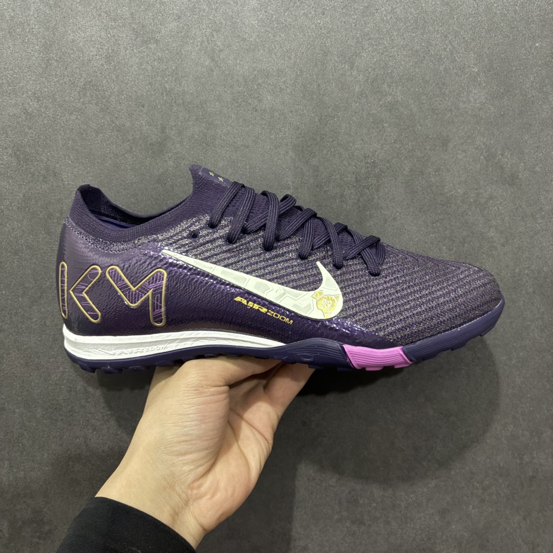 【纯原版】NK Mercurial Vapor Elite Nk刺客15、16系列实战足球鞋 原代工厂出品， 全进口机台生产设备，百分百采用优质原材料，严格按照工艺流程生产，确保每一双鞋都符合原厂标准，确保与原版无二，打造最纯粹的实战体验。高端的东西，品质全在细节里。 全网品质最强足球鞋，没有之一（支持高强度实战） 尺码：35 36 36.5 37.5 38 38.5 39 40 40.5 41 42 42.5 43 44 44.5 45-选品中心