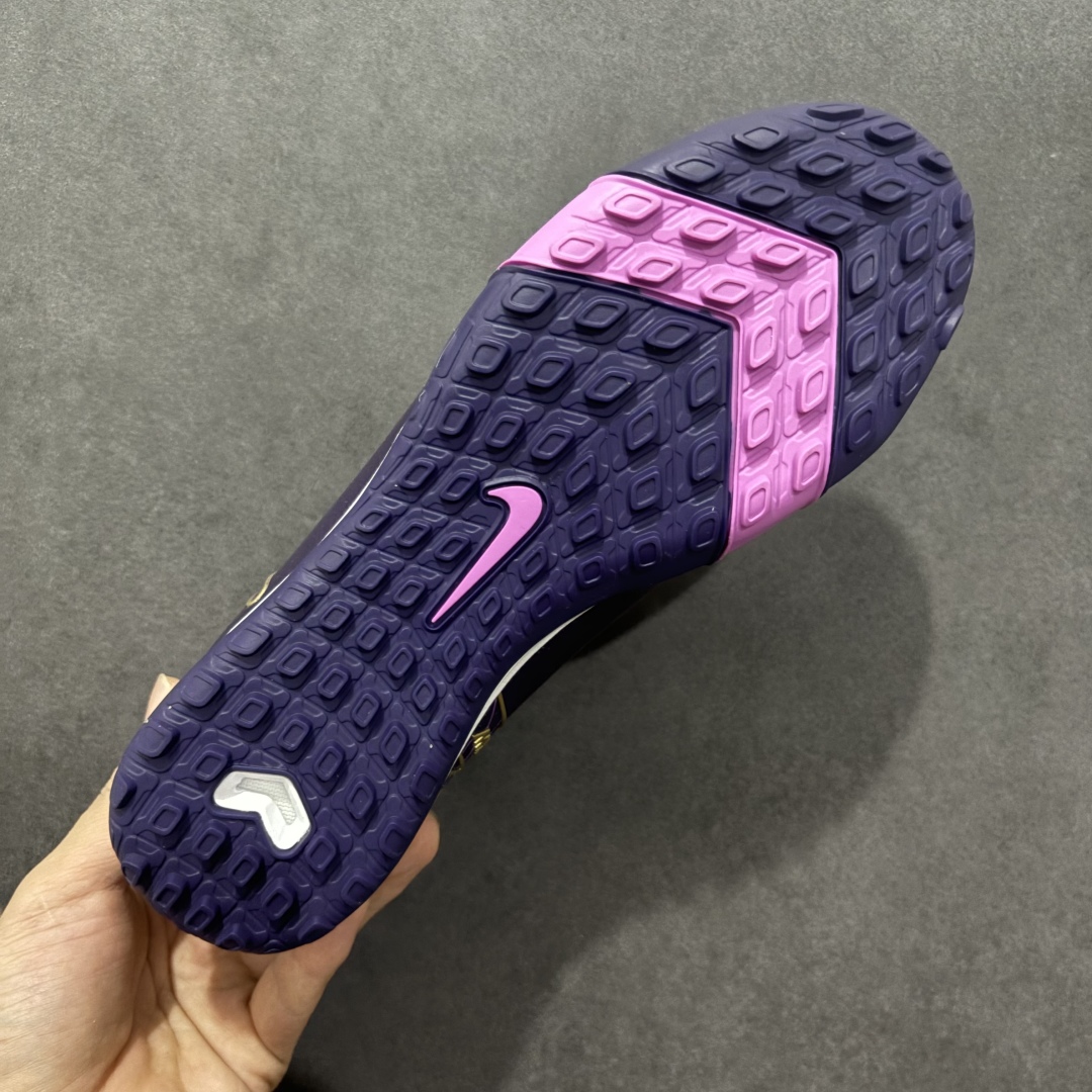 图片[9]-【纯原版】NK Mercurial Vapor Elite Nk刺客15、16系列实战足球鞋 原代工厂出品， 全进口机台生产设备，百分百采用优质原材料，严格按照工艺流程生产，确保每一双鞋都符合原厂标准，确保与原版无二，打造最纯粹的实战体验。高端的东西，品质全在细节里。 全网品质最强足球鞋，没有之一（支持高强度实战） 尺码：35 36 36.5 37.5 38 38.5 39 40 40.5 41 42 42.5 43 44 44.5 45-选品中心