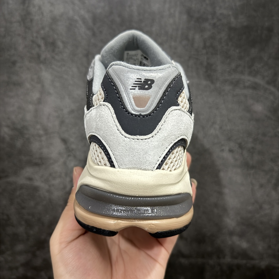 图片[4]-【纯原c版】New Balance M2010系列 新百伦 复古老爹风网布跑步休闲运动鞋 新百伦经典配色 沿袭了面世之初的经典科技 以ENCAP中底配以升级版 N-ERGY缓震物料 鞋面则采用特色的柔软麂皮搭以NewBalance经典的尼龙网布 低调中还原跑鞋本真 更年轻化的设计理念与材质 让新世代青年得以用全新视角体验经典鞋款的传奇魅力 货号：M2010GRY 尺码：36 37 37.5 38 38.5 39.5 40 40.5 41.5 42 42.5 43 44 45-选品中心