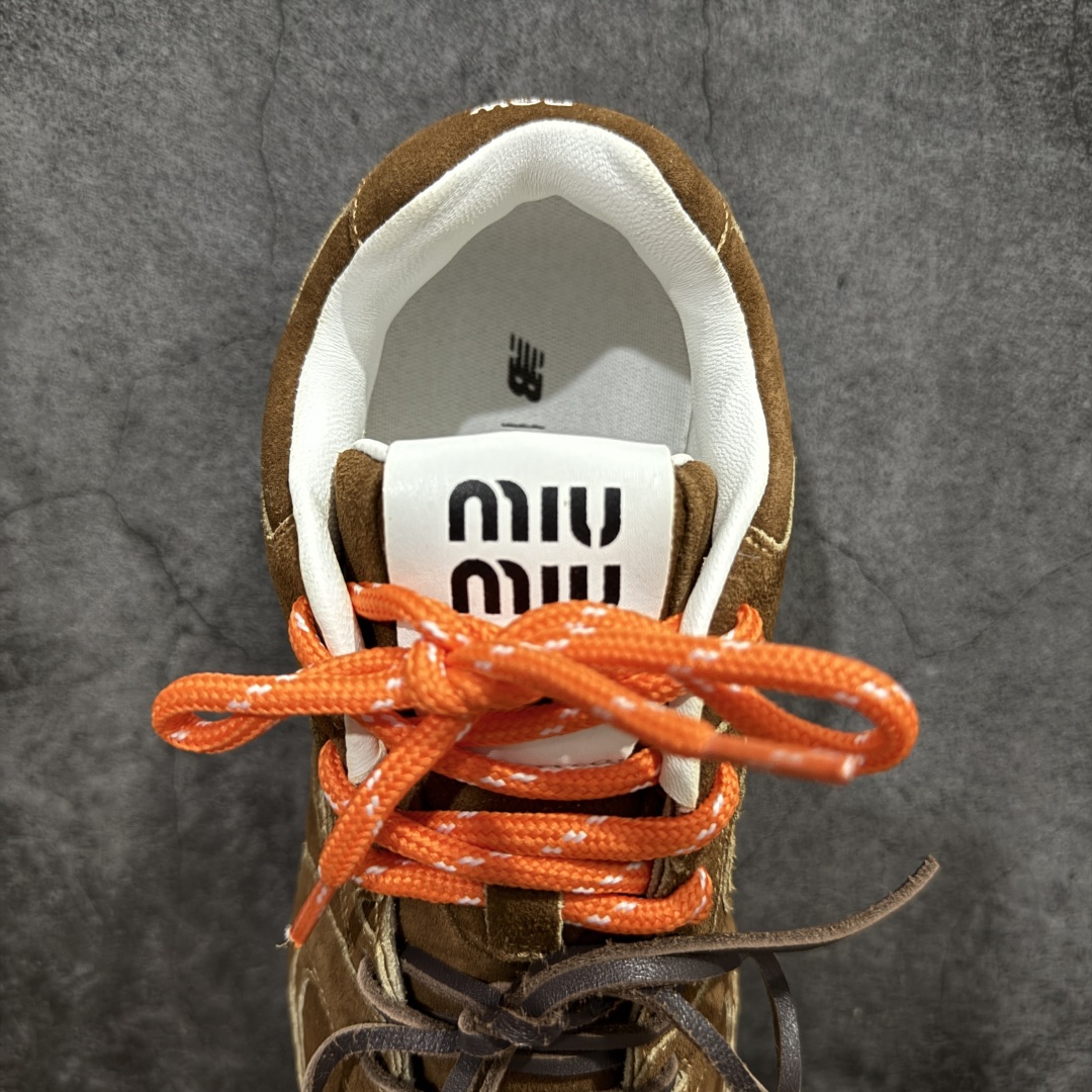 图片[8]-【LW纯原礼盒版】Miumiu x New Balance NB530 新百伦缪缪联名款复古运动鞋 全套原楦原纸板原厂数据开发 原厂三文治网纱 原装进口羊皮加羊反绒正确绒感卡色 正确中底拉帮中底纸板满印细节 冲裁组合 匠心打造 耗时两个月开发完成 工艺极其复杂难度可想而知 新开独立私模大底 全网唯一正确私模大底 高端零售专供产物 尺码：35 36 37 38 39 40 41 42 43 44 45-选品中心