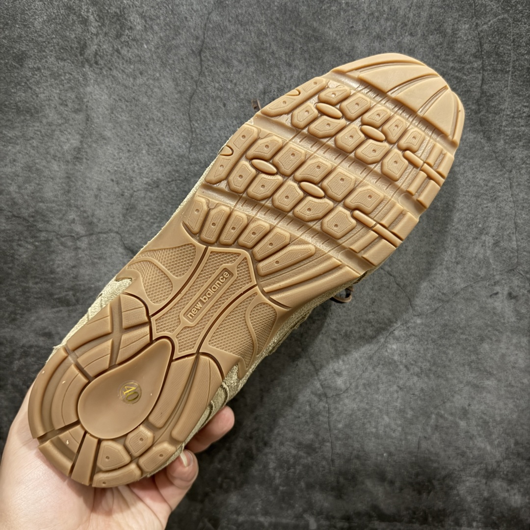 图片[9]-【LW纯原礼盒版】Miumiu x New Balance NB530 新百伦缪缪联名款复古运动鞋 全套原楦原纸板原厂数据开发 原厂三文治网纱 原装进口羊皮加羊反绒正确绒感卡色 正确中底拉帮中底纸板满印细节 冲裁组合 匠心打造 耗时两个月开发完成 工艺极其复杂难度可想而知 新开独立私模大底 全网唯一正确私模大底 高端零售专供产物 尺码：35 36 37 38 39 40 41 42 43 44 45-选品中心