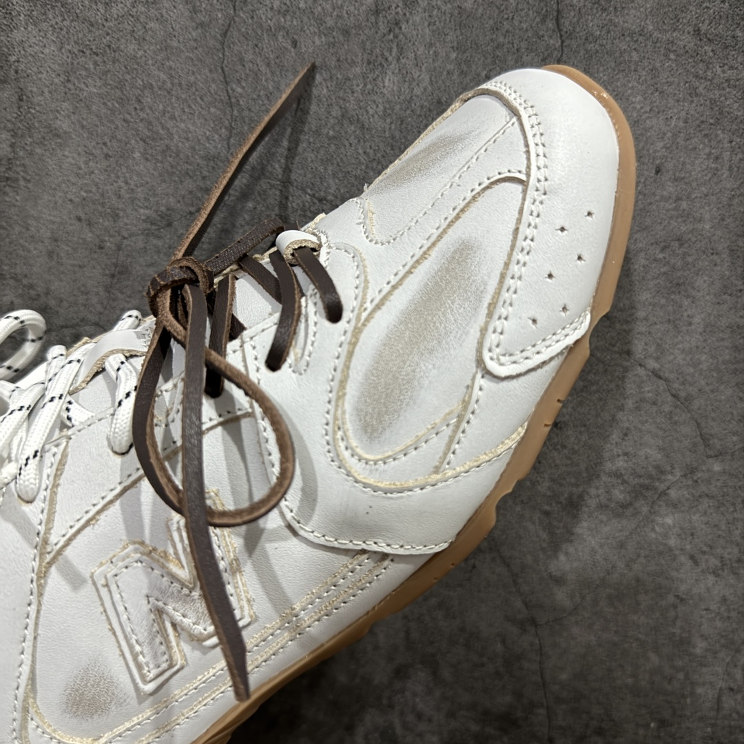 图片[6]-【LW纯原礼盒版】Miumiu x New Balance NB530 新百伦缪缪联名款复古运动鞋 全套原楦原纸板原厂数据开发 原厂三文治网纱 原装进口羊皮加羊反绒正确绒感卡色 正确中底拉帮中底纸板满印细节 冲裁组合 匠心打造 耗时两个月开发完成 工艺极其复杂难度可想而知 新开独立私模大底 全网唯一正确私模大底 高端零售专供产物 尺码：35 36 37 38 39 40 41 42 43 44 45-选品中心
