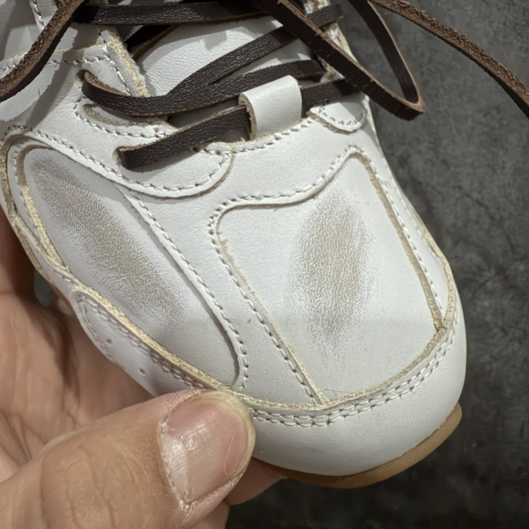 图片[5]-【LW纯原礼盒版】Miumiu x New Balance NB530 新百伦缪缪联名款复古运动鞋 全套原楦原纸板原厂数据开发 原厂三文治网纱 原装进口羊皮加羊反绒正确绒感卡色 正确中底拉帮中底纸板满印细节 冲裁组合 匠心打造 耗时两个月开发完成 工艺极其复杂难度可想而知 新开独立私模大底 全网唯一正确私模大底 高端零售专供产物 尺码：35 36 37 38 39 40 41 42 43 44 45-选品中心