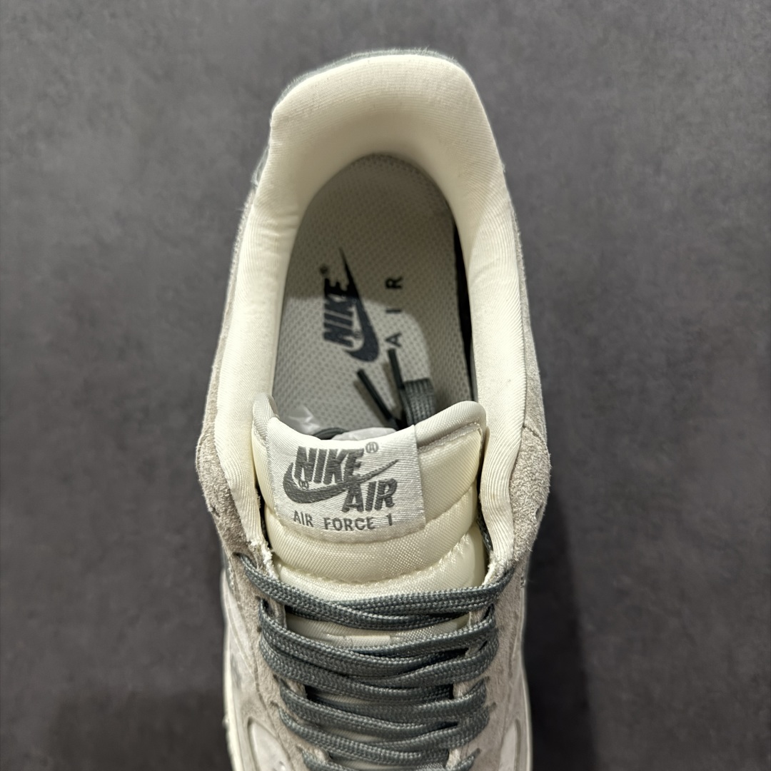 图片[7]-【定制版】Nk Air Force 1\’07 Low 暴力熊联名 灰刺绣勾 空军一号低帮休闲板鞋  #原楦头原纸板 原装鞋盒 定制五金配件 内置全掌气垫 原厂鞋底  货号：KK1988-047 尺码：36 36.5 37 38 38.5 39 40 40.5 41 42 42.5 43 44 44.5 45-选品中心