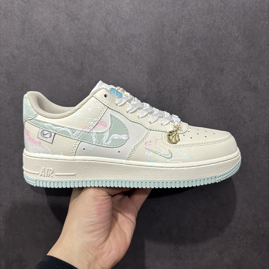 【定制版】Nike Air Force 1 Low 07 蛇年限定 白蛇 原楦头原纸板 打造纯正低帮空军版型 专注外贸渠道 全掌内置蜂窝气垫 原盒配件 原厂中底钢印、拉帮完美 货号:FB1839 112 尺码:36 36.5 37.5 38 38.5 39 40 40.5 41 42 42.5 43 44 44.5 45-选品中心