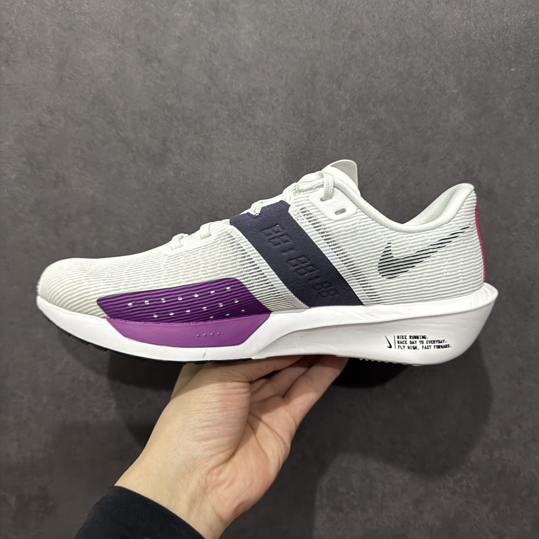 图片[2]-NIKE Zoom Rival Fly 4 耐克超弹轻盈跑步鞋 实拍首发   #鞋款搭载 Flyknit 材料 打造出众弹性 易于穿脱。采用React技术 轻盈耐穿泡绵打造,铸就出众回弹的顺畅迈步体验。 货号： FV6040 100  尺码：39-45带半码-选品中心