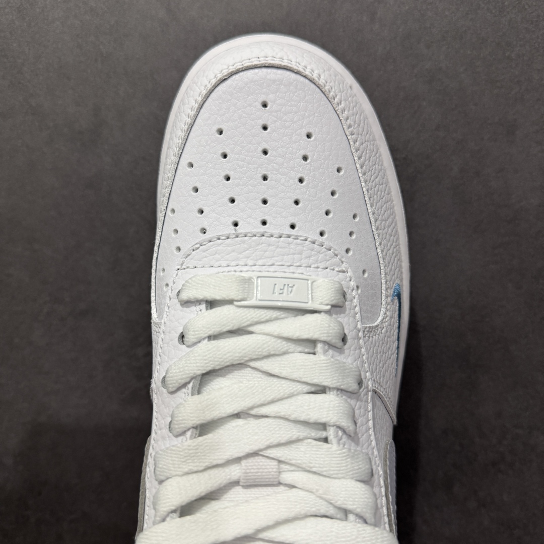 图片[8]-【公司级】Nk Air Force 1\’07 Low 白月色 空军一号低帮休闲板鞋 原楦头原纸板 打造纯正空军版型#专注外贸渠道 全掌内置蜂窝气垫 #原盒配件 原厂中底钢印、拉帮完美 货号：HV2511-100 尺码：36 36.5 37.5 38 38.5 39 40 40.5 41 42 42.5 43 44 44.5 45-选品中心
