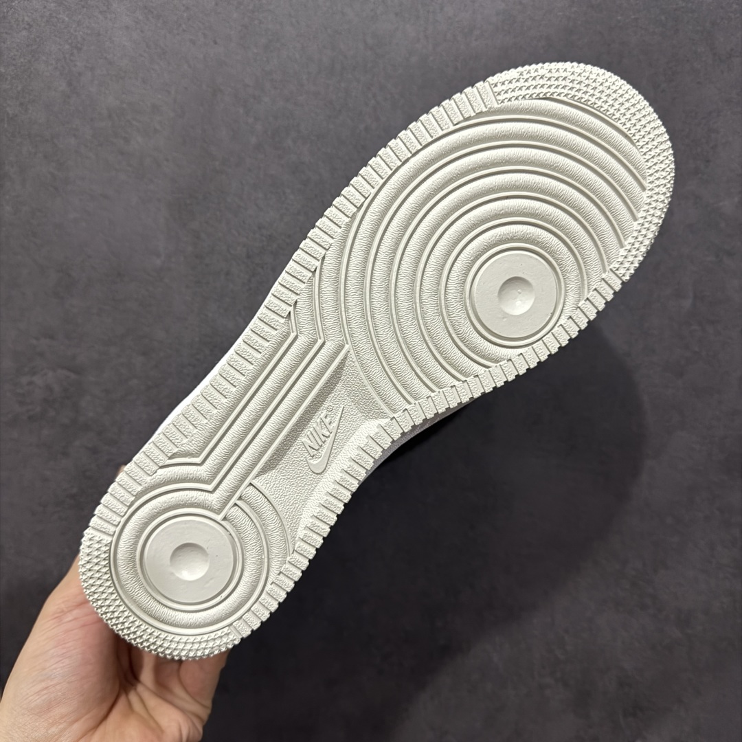 图片[9]-【定制版】Nike Air Force 1 Low 蛇年限定 原楦头原纸板 打造纯正空军版型 专注外贸渠道 全掌内置蜂窝气垫 原盒配件 原厂中底钢印、拉帮完美 货号：FV6000 131 尺码：35.5 36 36.5 37.5 38 38.5 39 40 40.5 41 42 42.5 43 44 45-选品中心