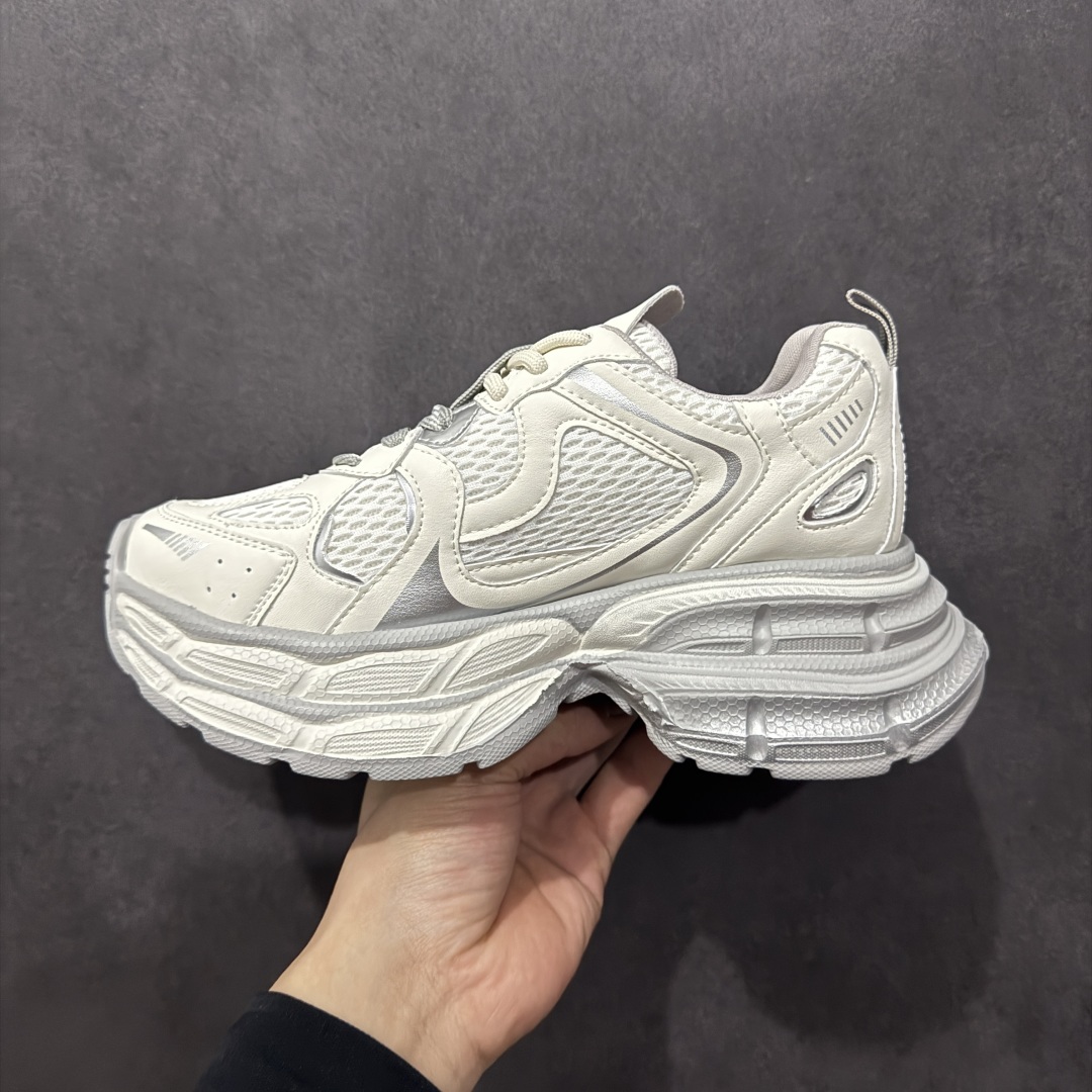 图片[2]-【广东纯原版本】GG-CC Chunky Low白鹿同款独星球 2024新款GGCC低帮复古厚底增高老爹鞋 时髦look轻松定格 不费力展现率性氛围 原版正确大底 高档银盒 酷帅机能风不规则设计大底 8CM 增高厚底 大长腿既视感轻松拿捏 货号：G24X9833 尺码：35 36 37 38 39 40-选品中心