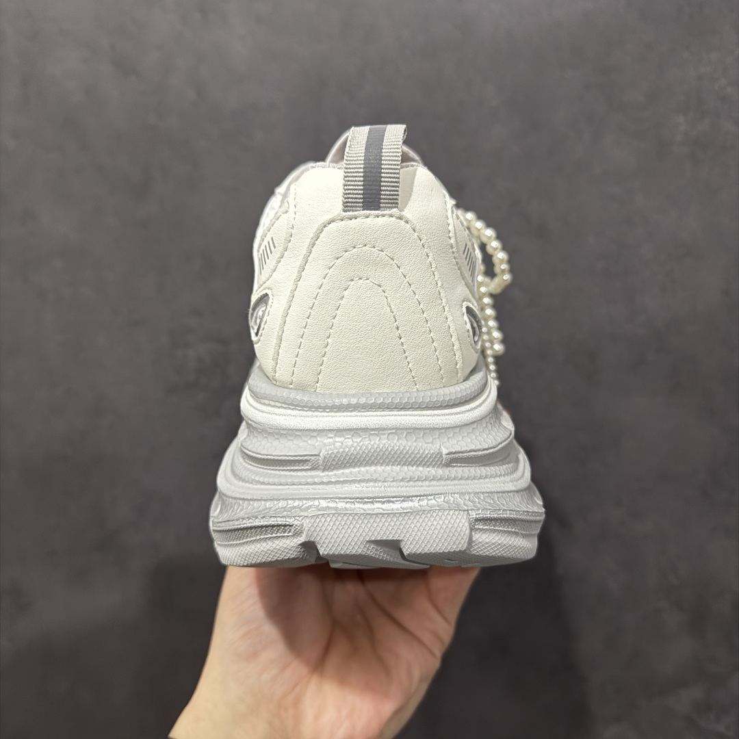 图片[4]-【广东纯原版本】GG-CC Chunky Low白鹿同款独星球 2024新款GGCC低帮复古厚底增高老爹鞋 时髦look轻松定格 不费力展现率性氛围 原版正确大底 高档银盒 酷帅机能风不规则设计大底 8CM 增高厚底 大长腿既视感轻松拿捏 货号：G24X9833 尺码：35 36 37 38 39 40-选品中心