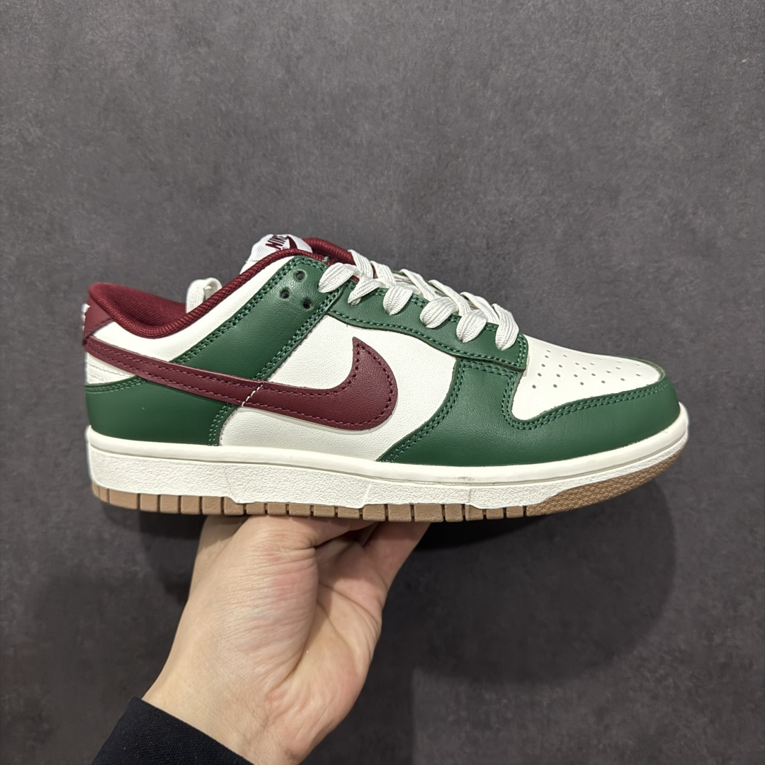 图片[7]-【GT纯原】NK SB Dunk Low 系列 价格再次下调 之前3XX的东西 白菜价终极捡漏‼️ 注意⚠️ 只有女码 女生福利 没有男码⚠️ 全套原楦原模倾力打造完美版型 原厂Sadesa D7 皮料 细纹排气孔完全一致 独家原厂航空铝磨具打磨大底 鞋头坡度极致还原 无解鞋型 原盒原配 圈内天花板工艺 原厂冲刀 超高清洁度 全鞋零毛边皮料切割 采用原厂百宏鞋带以及原厂百宏织唛舌标 内标可供原厂几率过验 原厂中底布点胶 原厂中底布拉帮走线遵循公司 尺码对应库存明细‼️ 尺码：36-39-选品中心