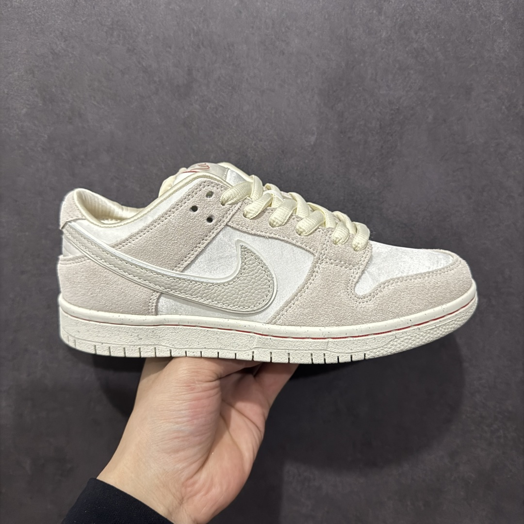 图片[9]-【GT纯原】NK SB Dunk Low 系列 价格再次下调 之前3XX的东西 白菜价终极捡漏‼️ 注意⚠️ 只有女码 女生福利 没有男码⚠️ 全套原楦原模倾力打造完美版型 原厂Sadesa D7 皮料 细纹排气孔完全一致 独家原厂航空铝磨具打磨大底 鞋头坡度极致还原 无解鞋型 原盒原配 圈内天花板工艺 原厂冲刀 超高清洁度 全鞋零毛边皮料切割 采用原厂百宏鞋带以及原厂百宏织唛舌标 内标可供原厂几率过验 原厂中底布点胶 原厂中底布拉帮走线遵循公司 尺码对应库存明细‼️ 尺码：36-39-选品中心
