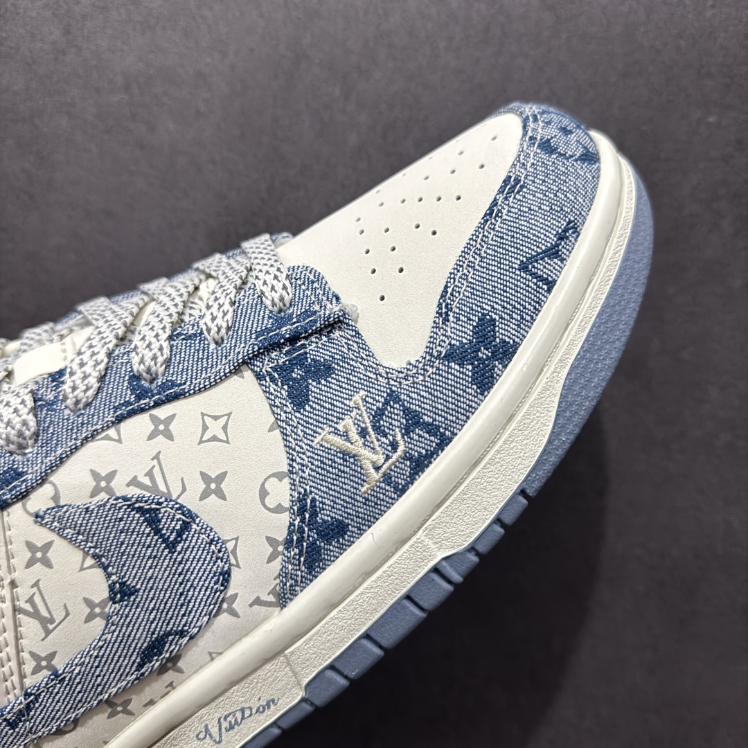 图片[5]-【定制版】Nk SB Dunk Low LV联名 淡蓝牛仔 周年高端定制 低帮休闲板鞋 CH8311-237  #定制鞋盒 大厂纯原品质出货 超高清洁度 皮料切割干净无任何毛边 细节完美   尺码：36 36.5 37.5 38 38.5 39 40 40.5 41 42 42.5 43 44 44.5 45-选品中心