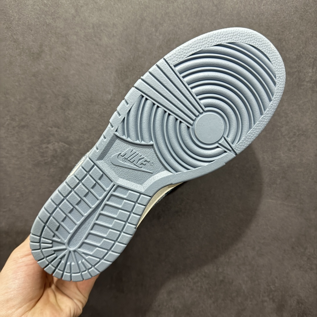 图片[9]-【定制版】Nk SB Dunk Low LV联名 淡蓝牛仔 周年高端定制 低帮休闲板鞋 CH8311-237  #定制鞋盒 大厂纯原品质出货 超高清洁度 皮料切割干净无任何毛边 细节完美   尺码：36 36.5 37.5 38 38.5 39 40 40.5 41 42 42.5 43 44 44.5 45-选品中心