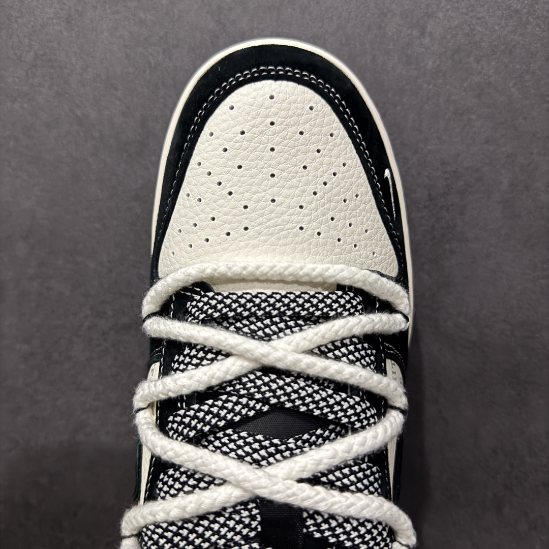 图片[8]-【定制版】Nk SB Dunk Low Off White联名 绑带猪八弹幕黑勾 周年高端定制 低帮休闲板鞋 YX5066-226  #定制鞋盒 大厂纯原品质出货 超高清洁度 皮料切割干净无任何毛边 细节完美   尺码：36 36.5 37.5 38 38.5 39 40 40.5 41 42 42.5 43 44 44.5 45-选品中心