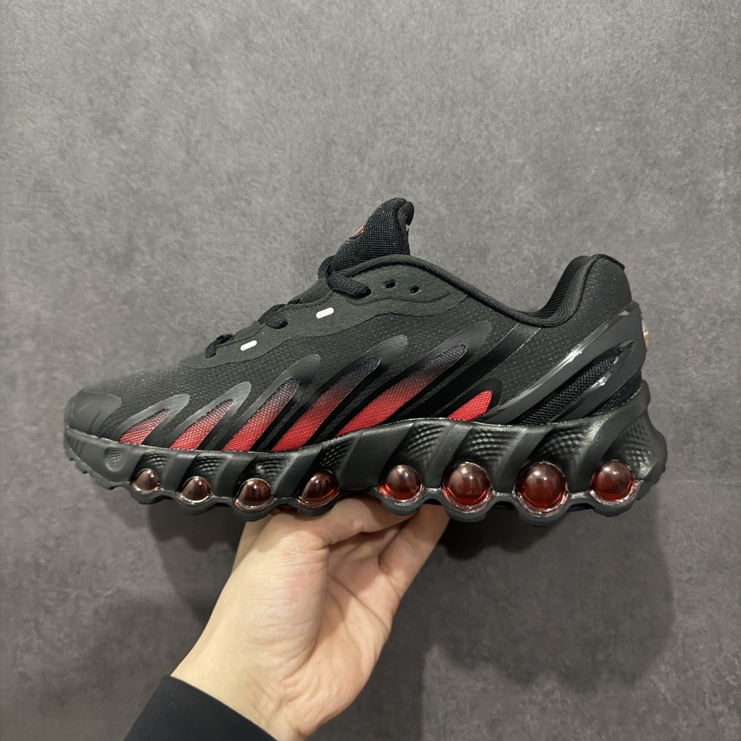 图片[2]-【纯原YH版】NK Air Max DN8 全掌科技气垫 缓震运动跑鞋FQ7860-029 DN8的核心亮点在于其八腔气垫结构 根据不同部位设定的气压值专为行走设计 提供卓越的舒适感 鞋面的设计让人联想到上世纪90年代末至2000年代初的多款Air Max 中底上系列圆形孔洞引发了热议 不少人将其与竞争品牌的缓震技术进行比较 例如K-SWISS 2010年代初推出的Tubes技 及以多孔鞋底闻名的品牌 尺码：36 36.5 37.5 38 38.5 39 40 40.5 41 42 42.5 43 44 44.5 45-选品中心