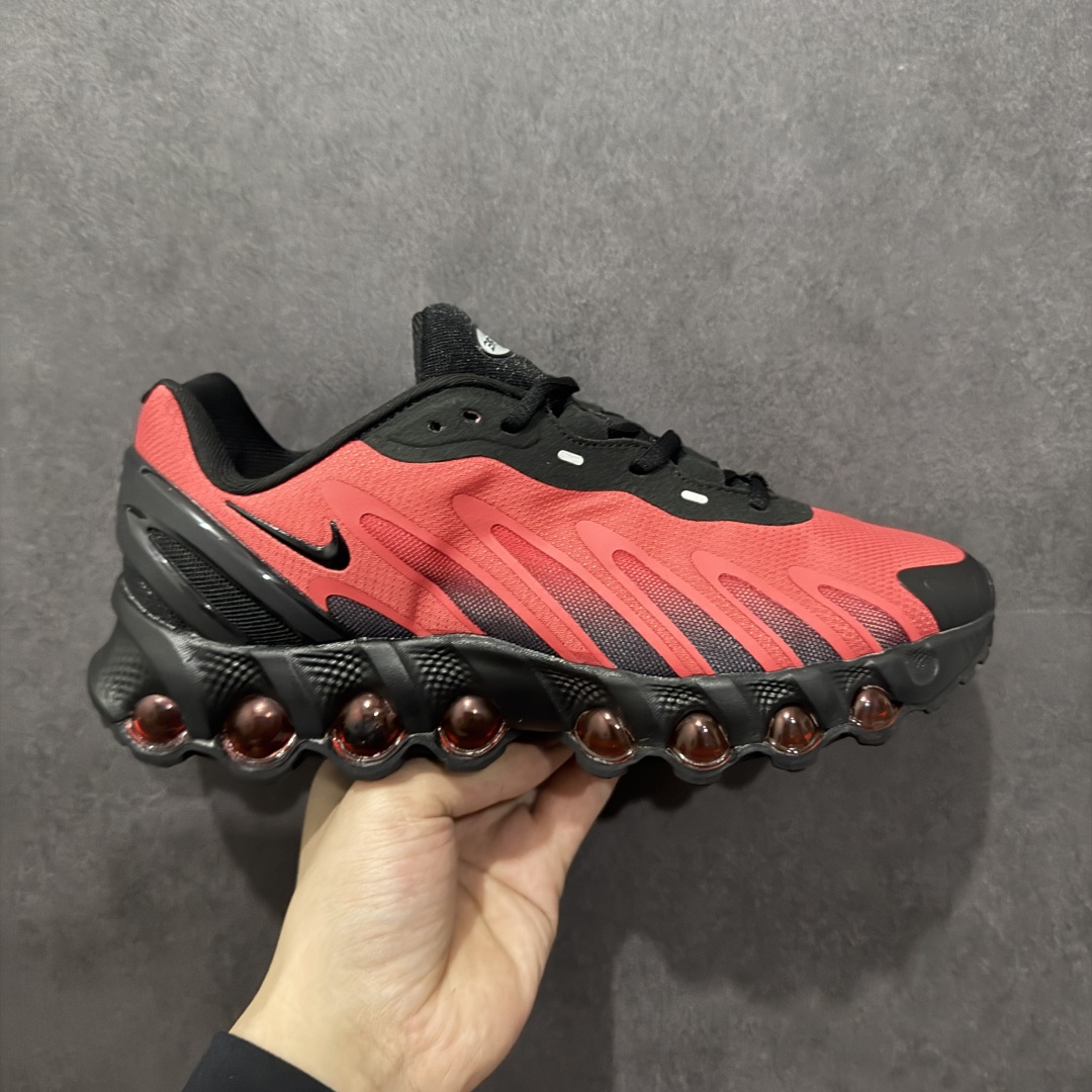 【纯原YH版】NK Air Max DN8 全掌科技气垫 缓震运动跑鞋FQ7860-032 DN8的核心亮点在于其八腔气垫结构 根据不同部位设定的气压值专为行走设计 提供卓越的舒适感 鞋面的设计让人联想到上世纪90年代末至2000年代初的多款Air Max 中底上系列圆形孔洞引发了热议 不少人将其与竞争品牌的缓震技术进行比较 例如K-SWISS 2010年代初推出的Tubes技 及以多孔鞋底闻名的品牌 尺码：36 36.5 37.5 38 38.5 39 40 40.5 41 42 42.5 43 44 44.5 45-选品中心