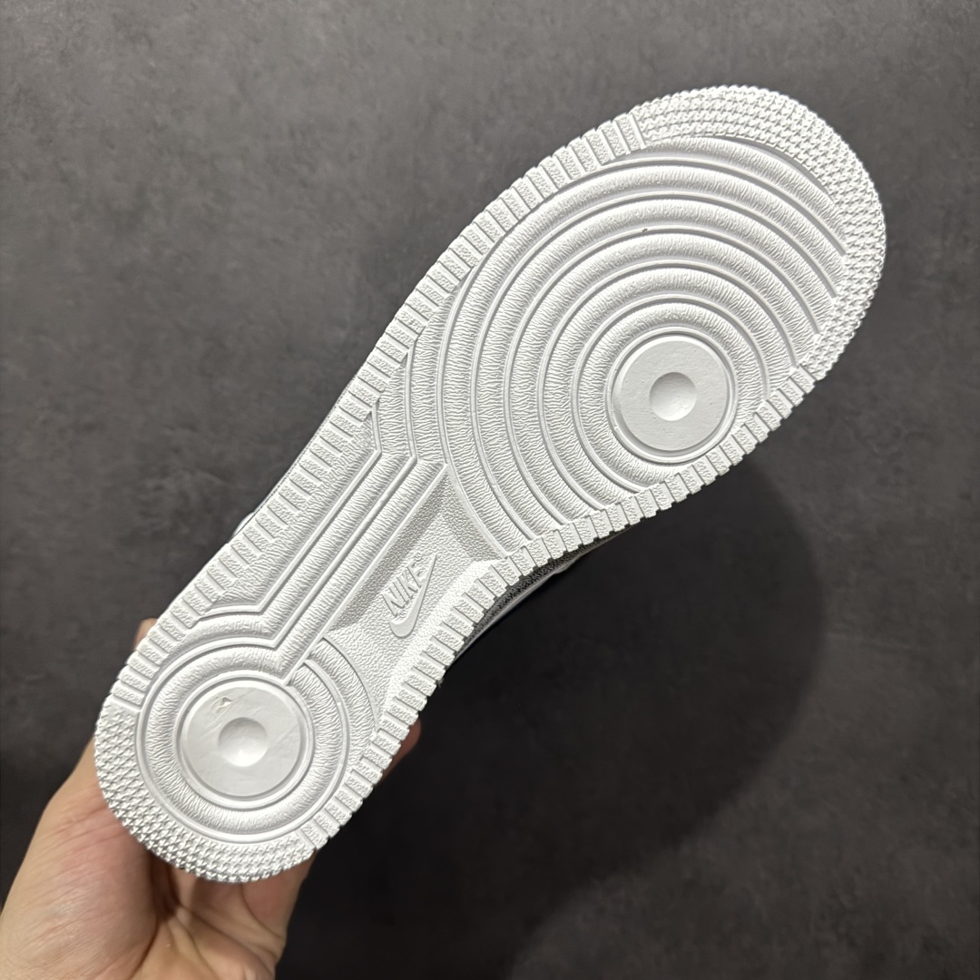 图片[9]-【公司级】Nike Air Force 1 Low 07 G-小雏菊 黑白 原楦头原纸板 打造纯正低帮空军版型 专注外贸渠道 全掌内置蜂窝气垫 原盒配件 原厂中底钢印、拉帮完美 货号：CW2288-111 尺码：36 36.5 37.5 38 38.5 39 40 40.5 41 42 42.5 43 44 44.5 45-选品中心