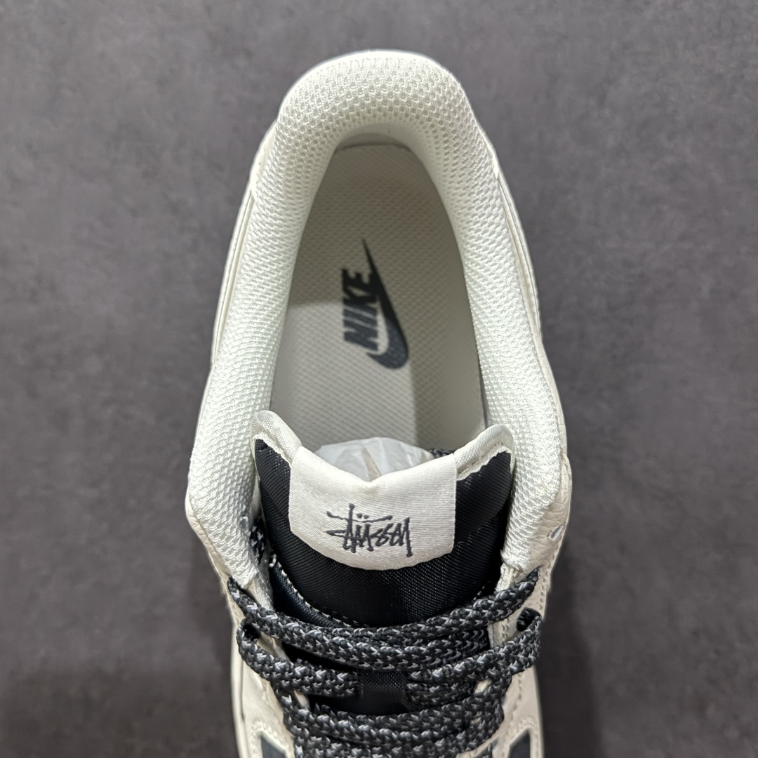 图片[8]-【定制版】Nk Air Force 1\’07 Low 斯图西联名 米灰英文猪八 空军一号低帮休闲板鞋  #原楦头原纸板 原装鞋盒 定制五金配件 内置全掌气垫 原厂鞋底  货号：XZ6188-726 尺码：36 36.5 37.5 38 38.5 39 40 40.5 41 42 42.5 43 44 44.5 45-选品中心