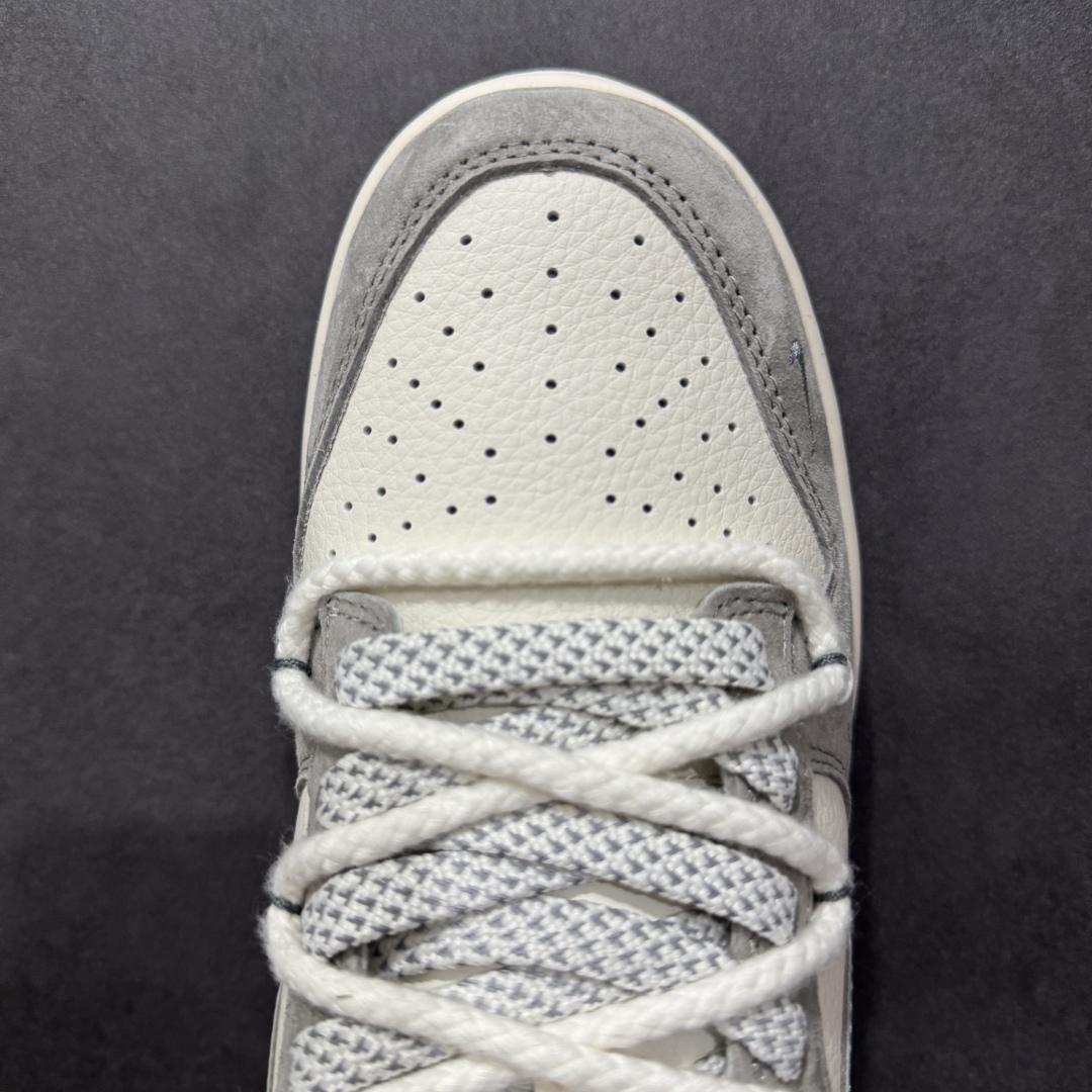 图片[8]-【定制版】Nk SB Dunk Low 北面 x Sup联名 绑带猪八灰勾 周年高端定制 低帮休闲板鞋  #定制鞋盒 大厂纯原品质出货 超高清洁度 皮料切割干净无任何毛边 细节完美   货号：YX5066-228 尺码：36 36.5 37.5 38 38.5 39 40 40.5 41 42 42.5 43 44 44.5 45-选品中心