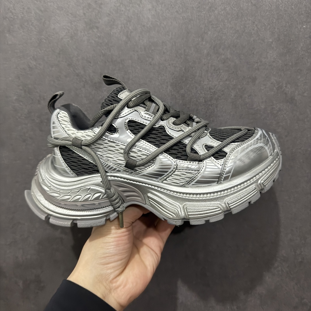 【公司级】GG-CC Chunky Low休闲运动厚底增高老爹鞋系列 #广东大厂出品 全套包装配件 完美细节 25ss春季新款厚底增高 大长腿 时髦look轻松定格 不费力展现率性氛围 高档银盒 酷帅机能风不规则设计大底 拼接造型设计 轻便舒适百搭 GGCC厚底增高简直就是小个子的快乐!不管怎么搭都好看~ 尺码:35 36 37 38 39 40-选品中心
