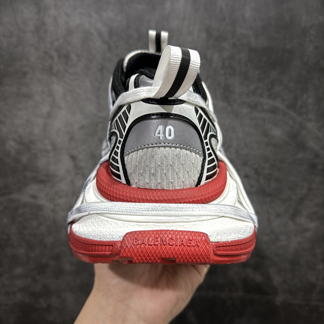  
【顶级版本】
巴黎世家 户外概念鞋 
Balenciaga Sneaker Tess 3XL十代B款