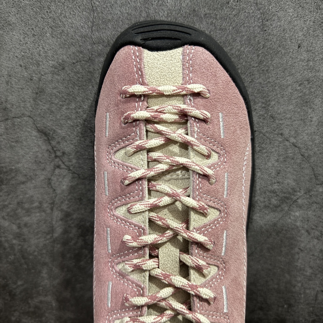 图片[5]-【得物版本】原厂高货 极力推荐版本 KEEN 科恩 Jasper 山系户外鞋 日系街头复古风 可以暴走2w步的丑鞋 第一眼丑萌丑萌，一上脚真香! 平台代购专供 官网一致包装 原版鞋垫舒适度一级棒 回弹好 牛皮鞋身的包裹性hin好，透气舒适 徒步登山 citywalk选它准没错， 鞋底足够软，回弹性不错 配送原版替换鞋带 多姿多彩 尺码：35 36 37 38 39 40 41 42 43 44-选品中心