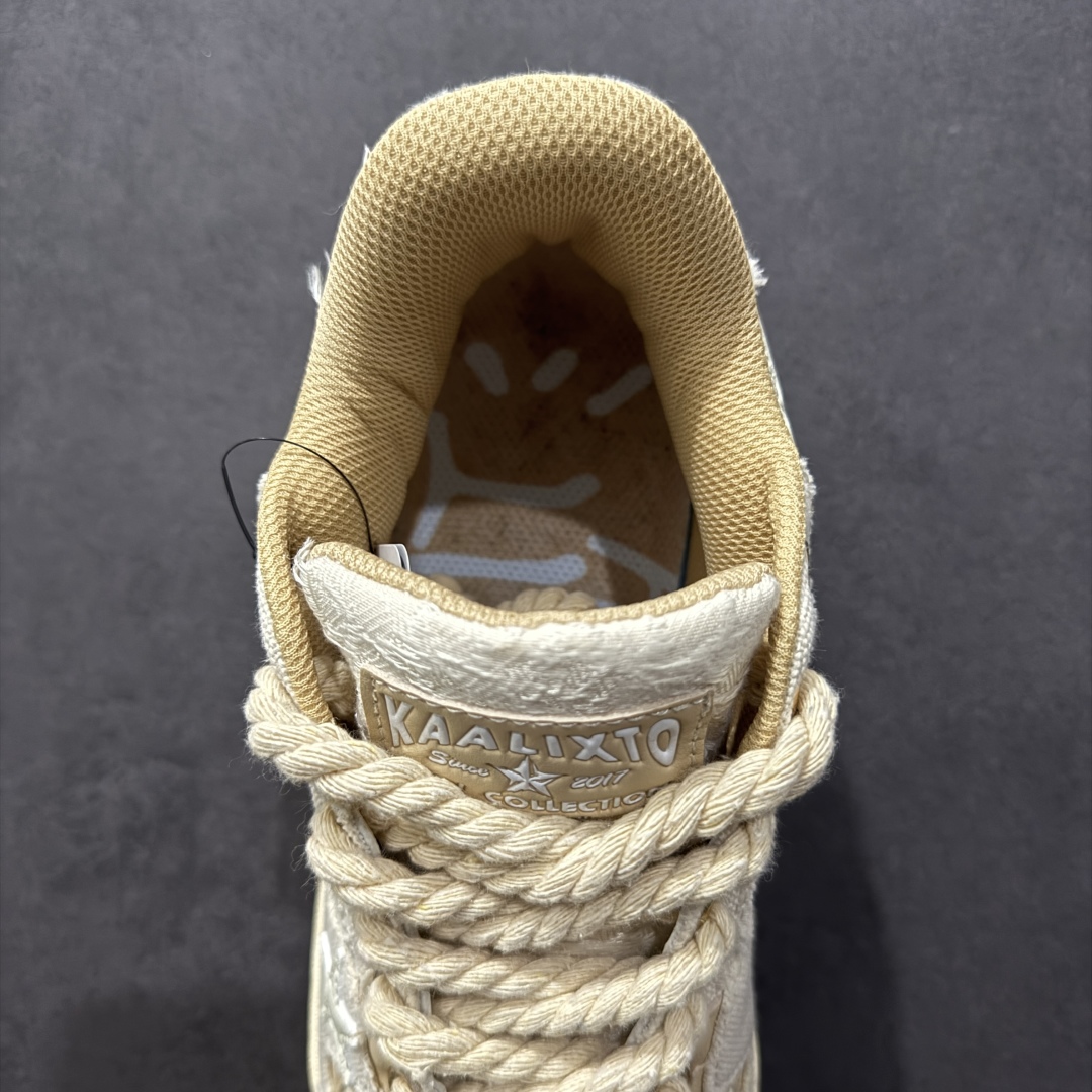 图片[7]-【福利特价】KAALIXTO Retro Vintage 星星潮流休闲防滑耐磨低帮板鞋 此款鞋使用牛仔作为主要的鞋面材质 结实耐磨 鞋舌设计特有印花皮牌作为搭配充分凸显牛仔的特性 整体鞋款采用牛仔面料随意角度拼接的呈现方法 打破消费者原有对鞋子的刻板印象 让人耳目一新 织麦标在彰品品牌属性的同时更具牛仔的代表性元素 并采用加厚内里 穿着舒适透气 鞋底做旧氧化 尺码：36 37 38 39 40 41 42 43 44 45-选品中心