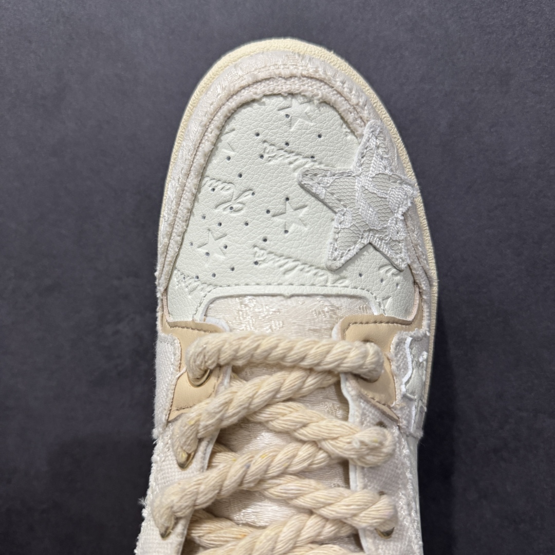 图片[8]-【福利特价】KAALIXTO Retro Vintage 星星潮流休闲防滑耐磨低帮板鞋 此款鞋使用牛仔作为主要的鞋面材质 结实耐磨 鞋舌设计特有印花皮牌作为搭配充分凸显牛仔的特性 整体鞋款采用牛仔面料随意角度拼接的呈现方法 打破消费者原有对鞋子的刻板印象 让人耳目一新 织麦标在彰品品牌属性的同时更具牛仔的代表性元素 并采用加厚内里 穿着舒适透气 鞋底做旧氧化 尺码：36 37 38 39 40 41 42 43 44 45-选品中心