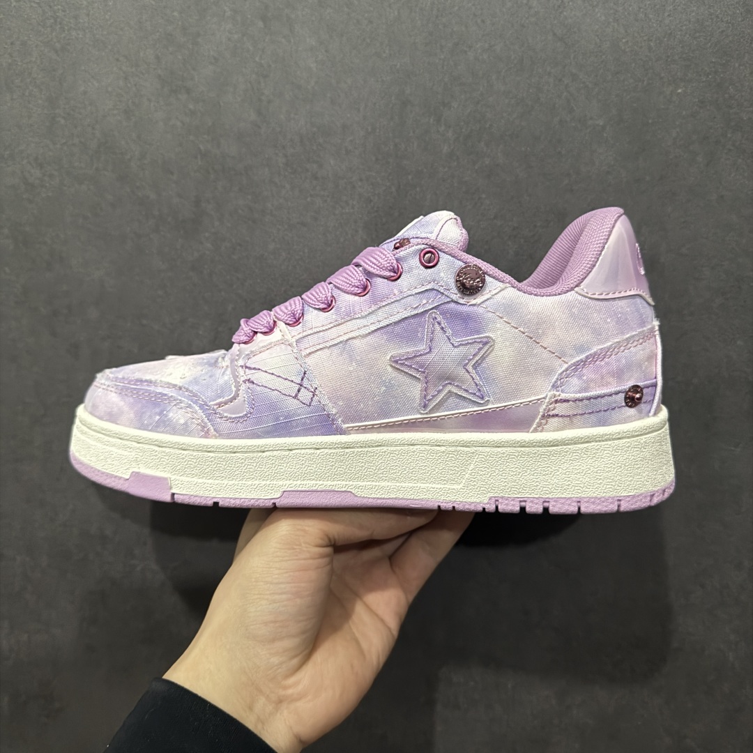 图片[2]-【福利特价】KAALIXTO Retro Vintage 星星潮流休闲防滑耐磨低帮板鞋 此款鞋使用牛仔作为主要的鞋面材质 结实耐磨 鞋舌设计特有印花皮牌作为搭配充分凸显牛仔的特性 整体鞋款采用牛仔面料随意角度拼接的呈现方法 打破消费者原有对鞋子的刻板印象 让人耳目一新 织麦标在彰品品牌属性的同时更具牛仔的代表性元素 并采用加厚内里 穿着舒适透气 鞋底做旧氧化 尺码：36 37 38 39 40 41 42 43 44 45-选品中心