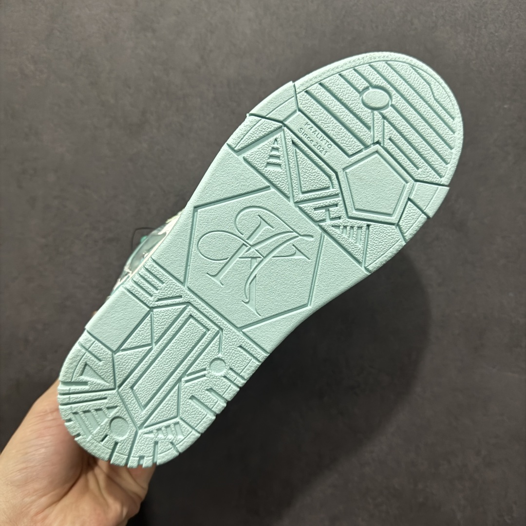 图片[9]-【福利特价】KAALIXTO Retro Vintage 星星潮流休闲防滑耐磨低帮板鞋 此款鞋使用牛仔作为主要的鞋面材质 结实耐磨 鞋舌设计特有印花皮牌作为搭配充分凸显牛仔的特性 整体鞋款采用牛仔面料随意角度拼接的呈现方法 打破消费者原有对鞋子的刻板印象 让人耳目一新 织麦标在彰品品牌属性的同时更具牛仔的代表性元素 并采用加厚内里 穿着舒适透气 鞋底做旧氧化 尺码：36 37 38 39 40 41 42 43 44 45-选品中心