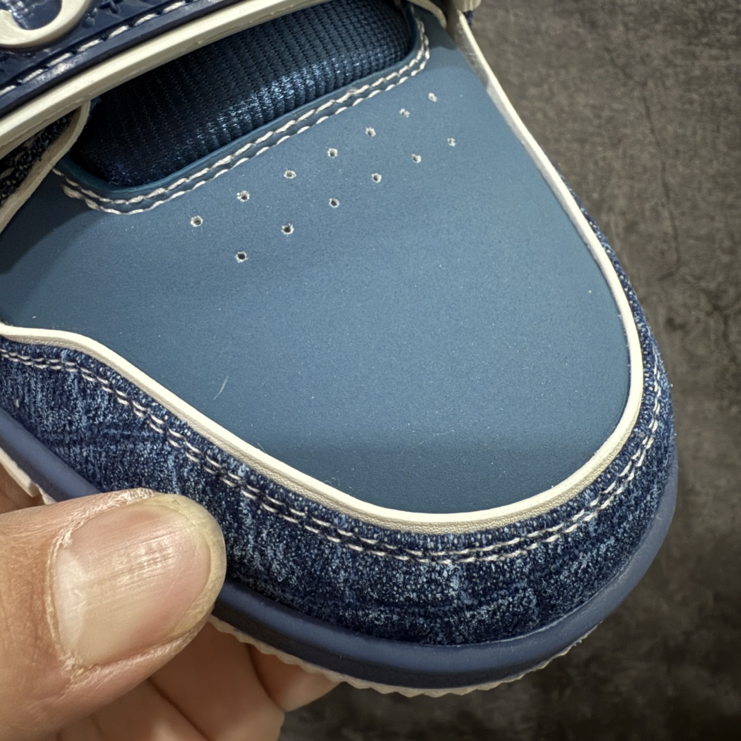 图片[4]-【海淘代购升级版】 现货当天可取 LV Trainer系列高奢运动鞋 新款芯片顶级 潮人必备单品 同步ZP官网空胶工艺 鞋舌、挂饰均镶嵌NFC芯片感应装置 正确胶片断点式设计 中底正确还原原版油印字母比例 1：1原楦格板、楦头、刀磨全新升级！ 独家订制顶级压纹麂皮 原版开模TPU大底 质感原版一致 垫脚聚米微料加透气英伦网布 披靡市场任何版本！细节完美呈现！ 代购指定版本 全新升级最新双盒包装 扫码秒进官网！ 全套包装配件同比原版 尺码： 38-46-选品中心